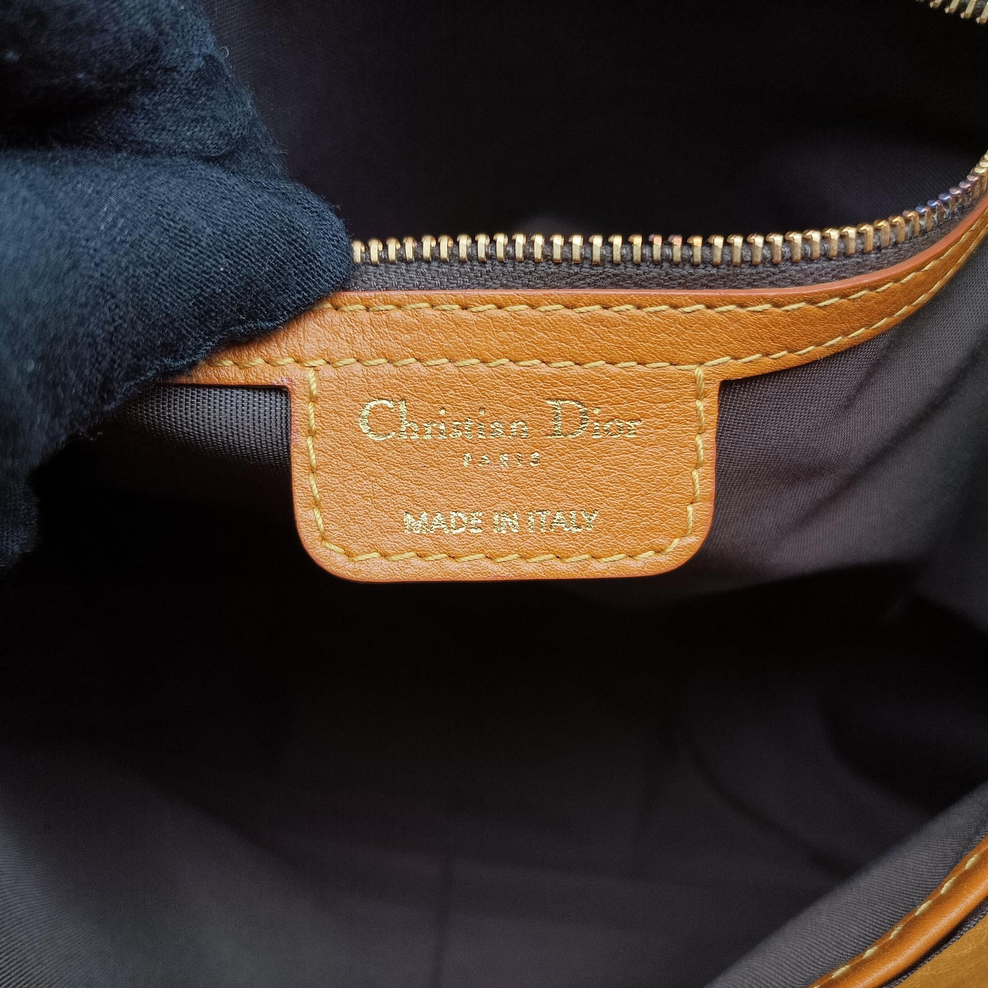 Pre-owned Christian Dior 61 Hobo Brown leather  handbag | stylenewstar