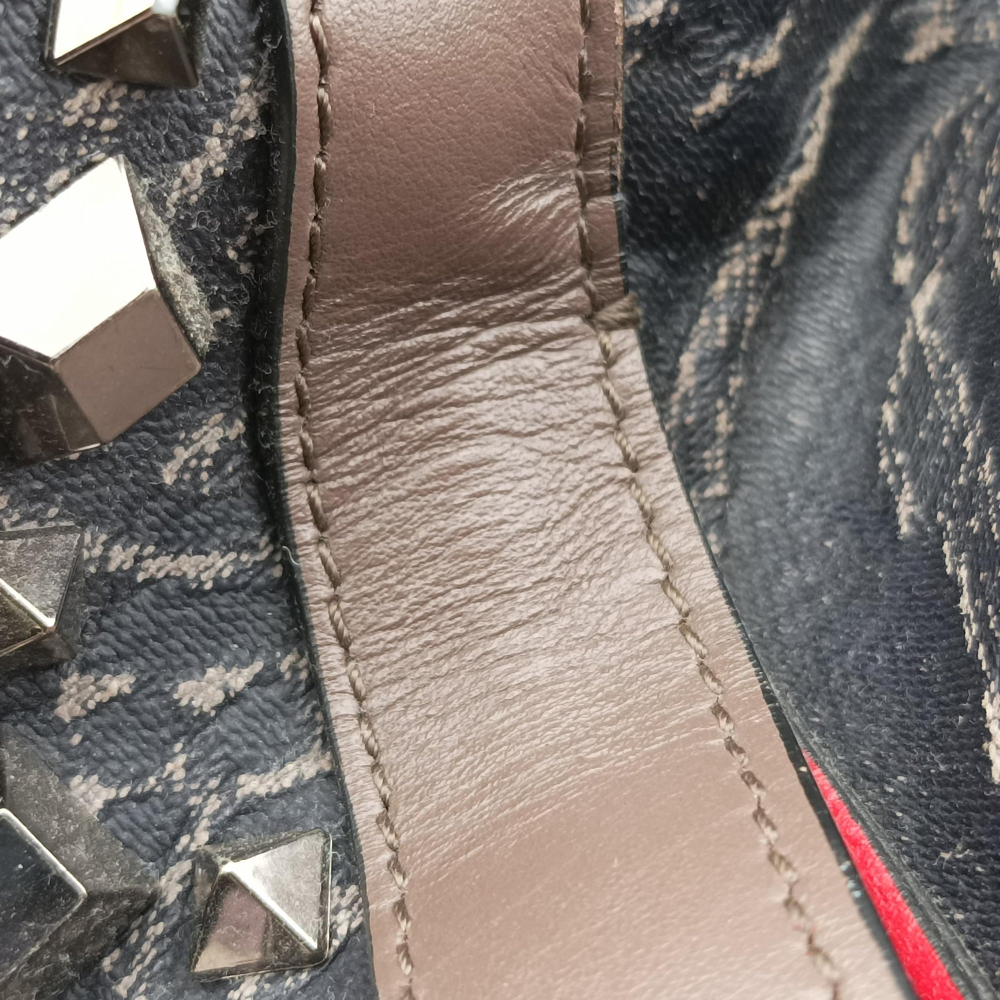 Pre-owned Christian Louboutin Explorafunk Black x Red leather  backpack/rucksack | stylenewstar
