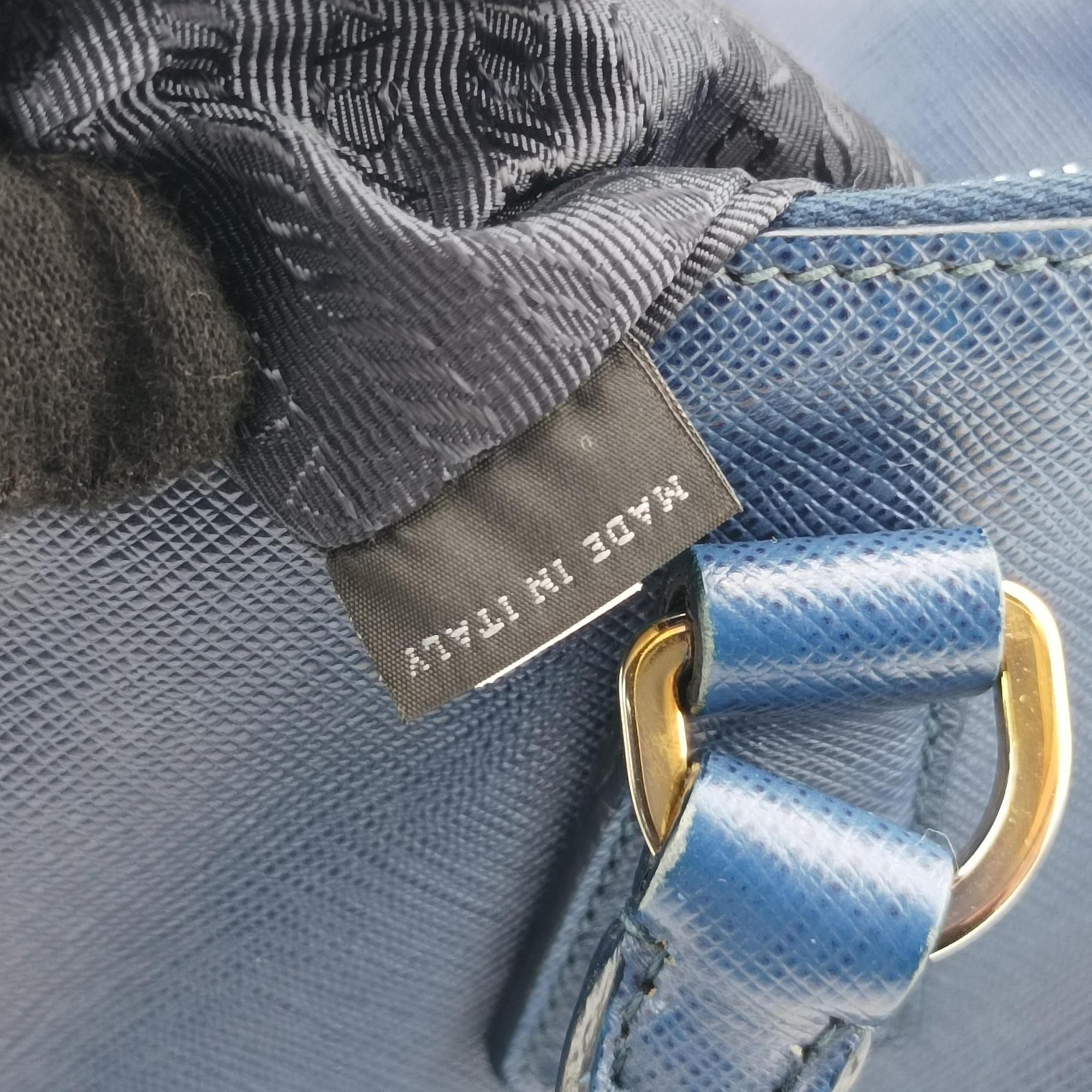 Pre-owned Prada Galleria Blue SAFFIANO Leather BN2274 shoulderbag | stylenewstar
