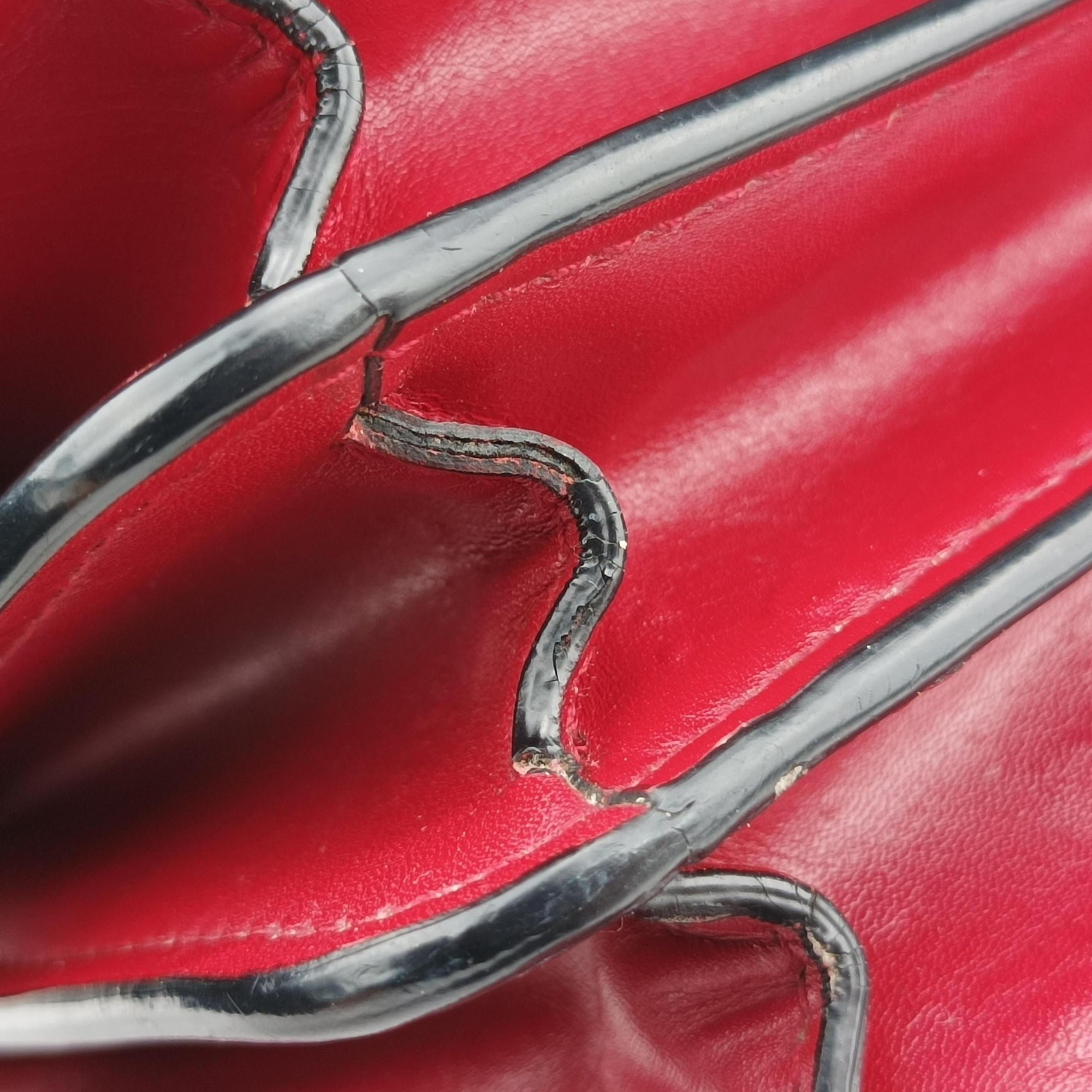 Vintage Bvlgari SERPENTI FOREVER Red Leather  shoulderbag | stylenewstar