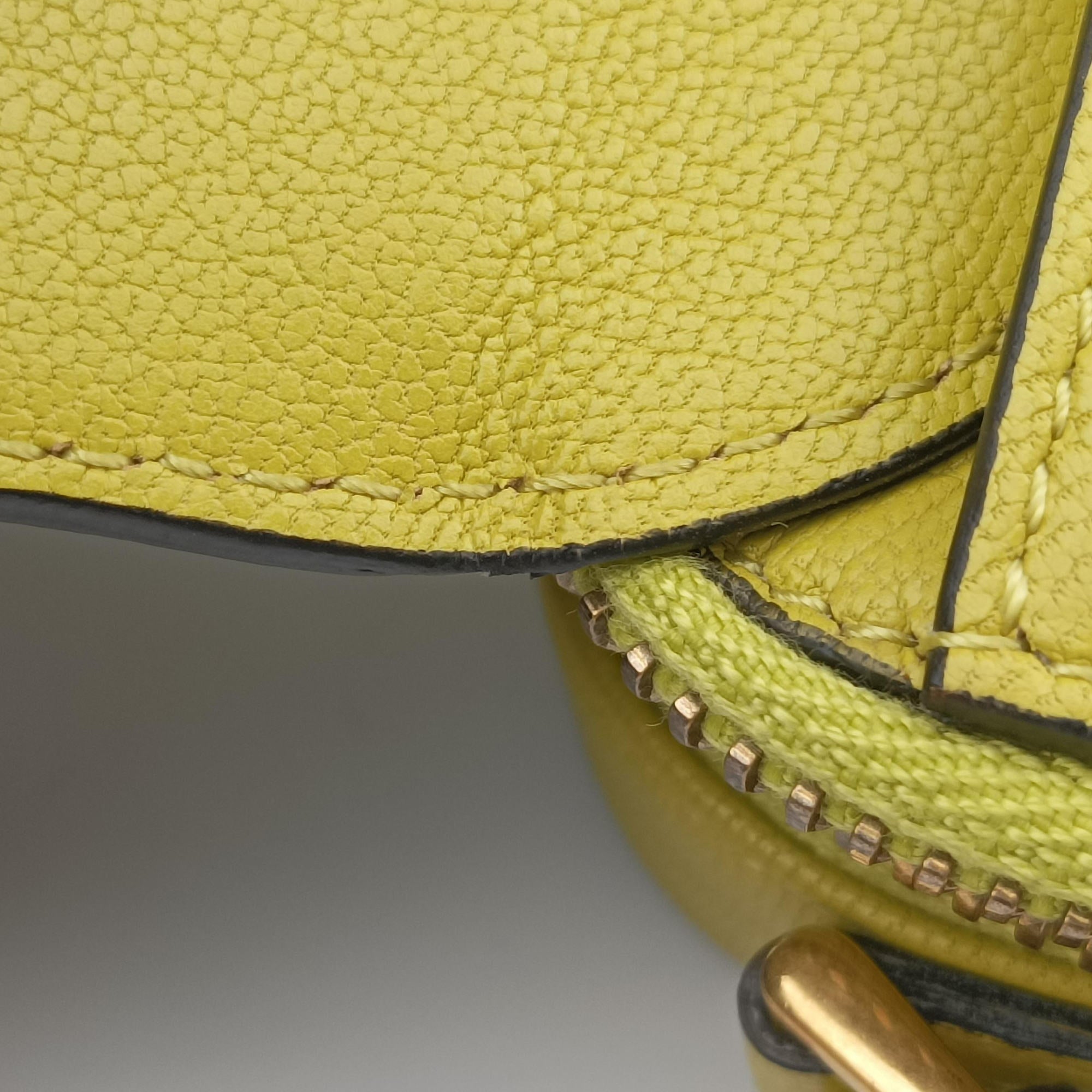 Pre-owned Christian Dior Saddle Yellow leather  shoulderbag | stylenewstar