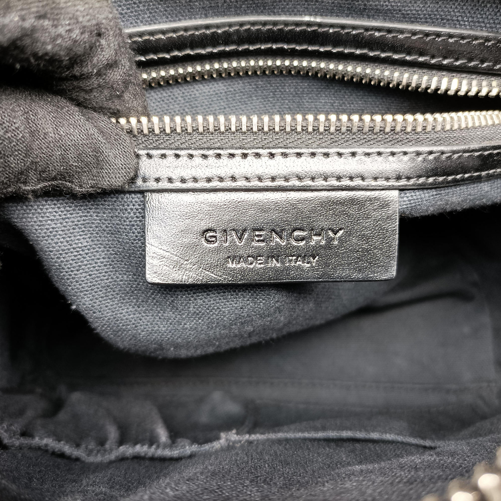 Vintage Givenchy Antigona Black Leather  shoulderbag | stylenewstar