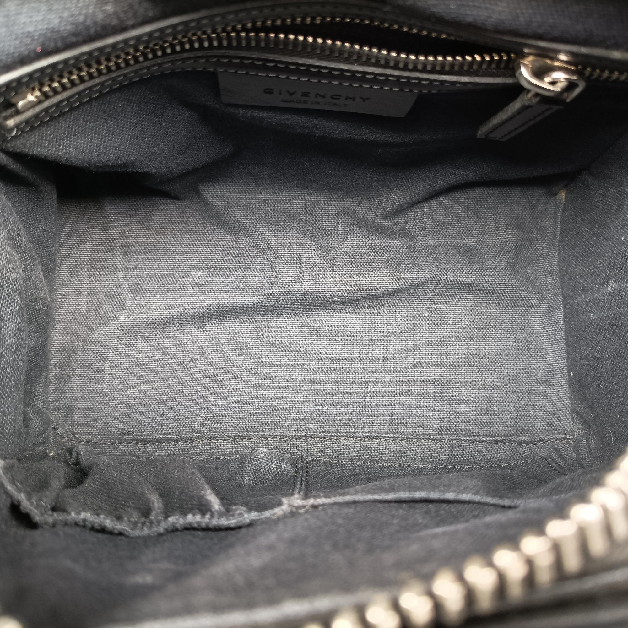 Vintage Givenchy Antigona Black Leather  shoulderbag | stylenewstar