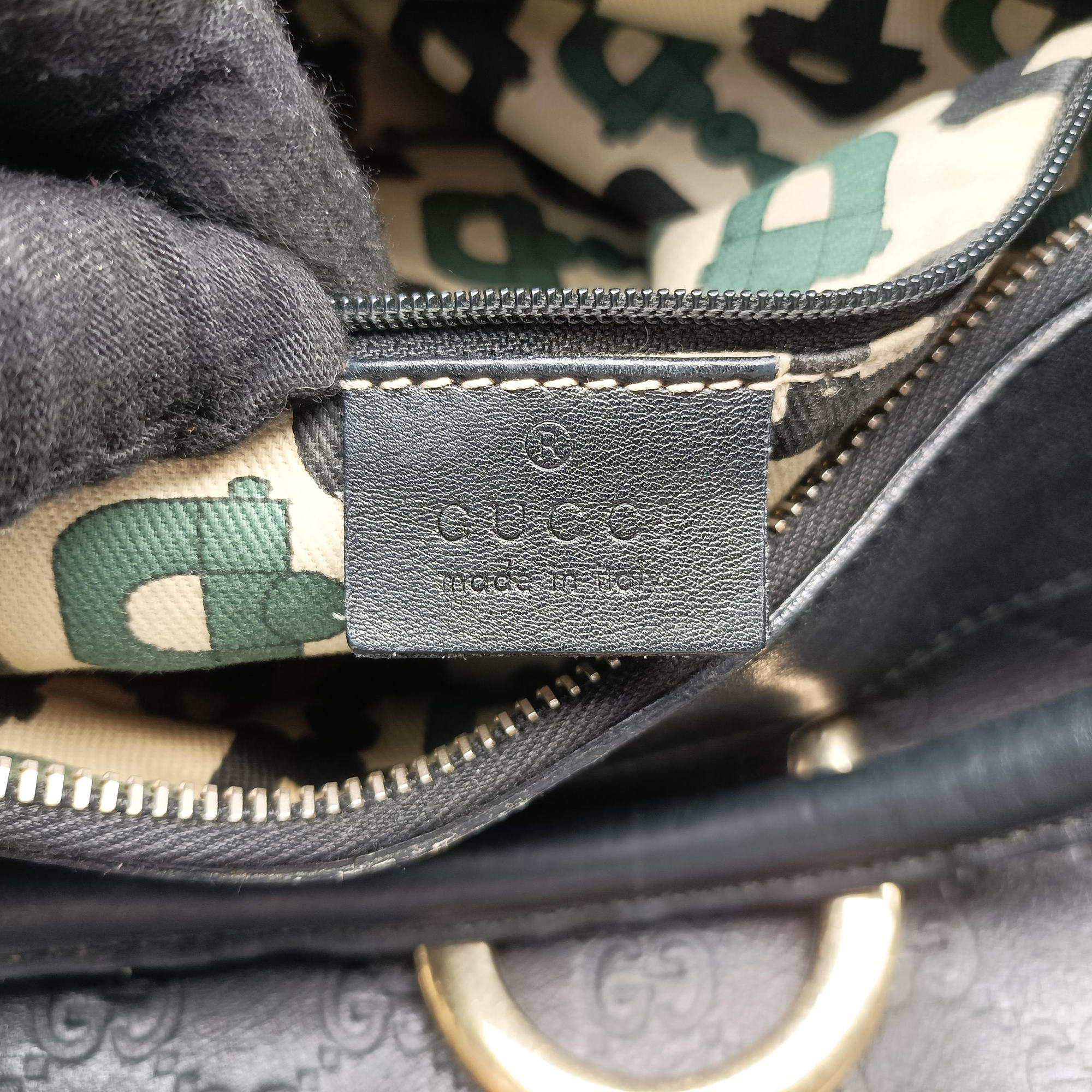 Pre-owned Gucci Abbey D-ring Hobo Black Leather 189833 handbag | stylenewstar