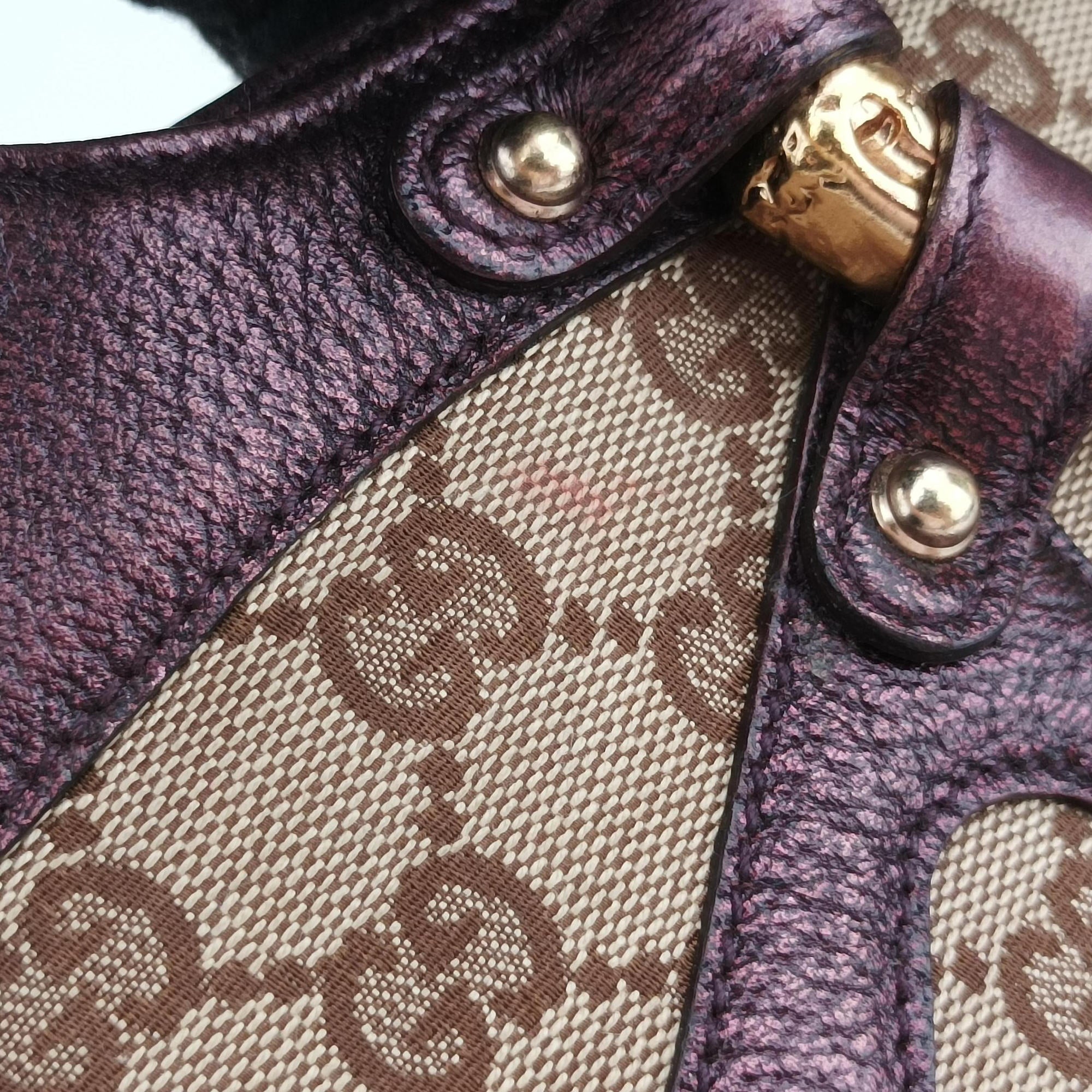 Secondhand Gucci Tom Ford Bamboo Chain Beige × Metallic Purple GG canvas×leather 135962 shoulderbag | stylenewstar