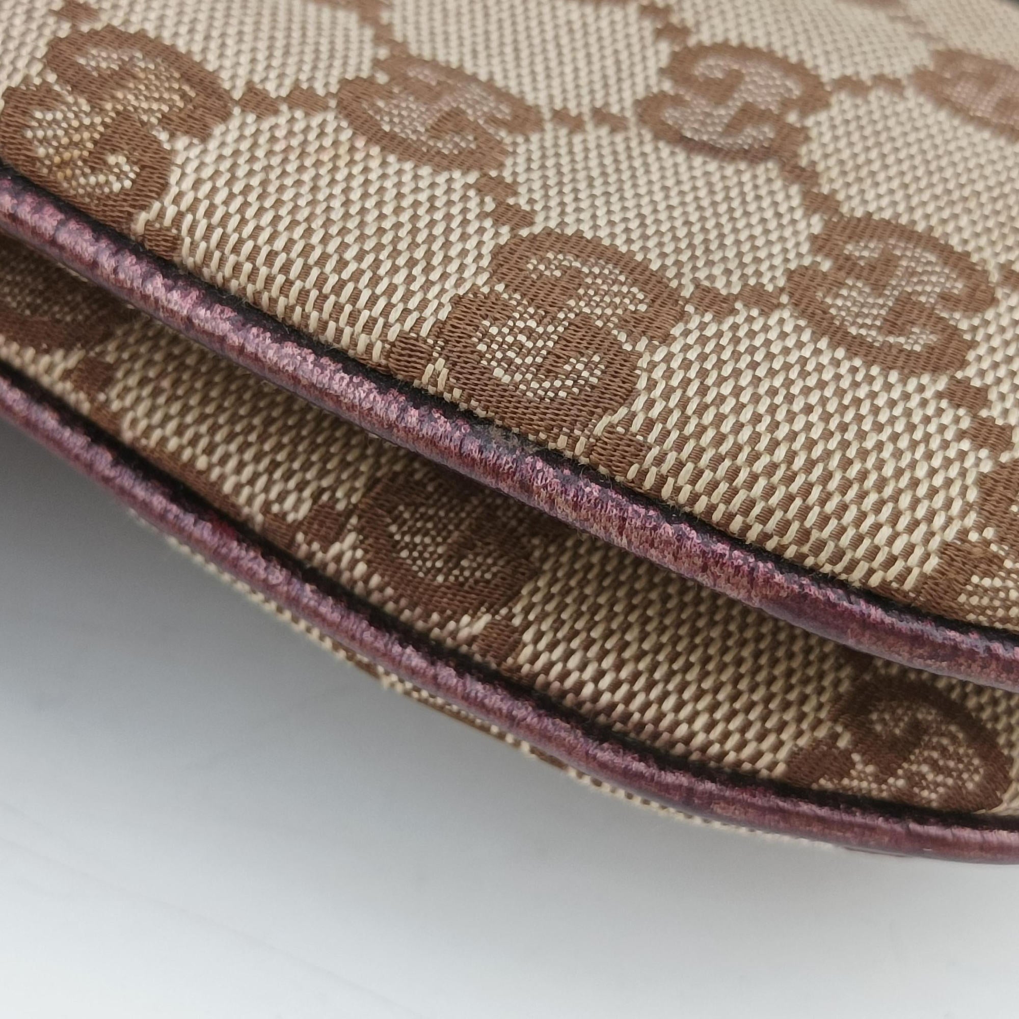 Secondhand Gucci Tom Ford Bamboo Chain Beige × Metallic Purple GG canvas×leather 135962 shoulderbag | stylenewstar