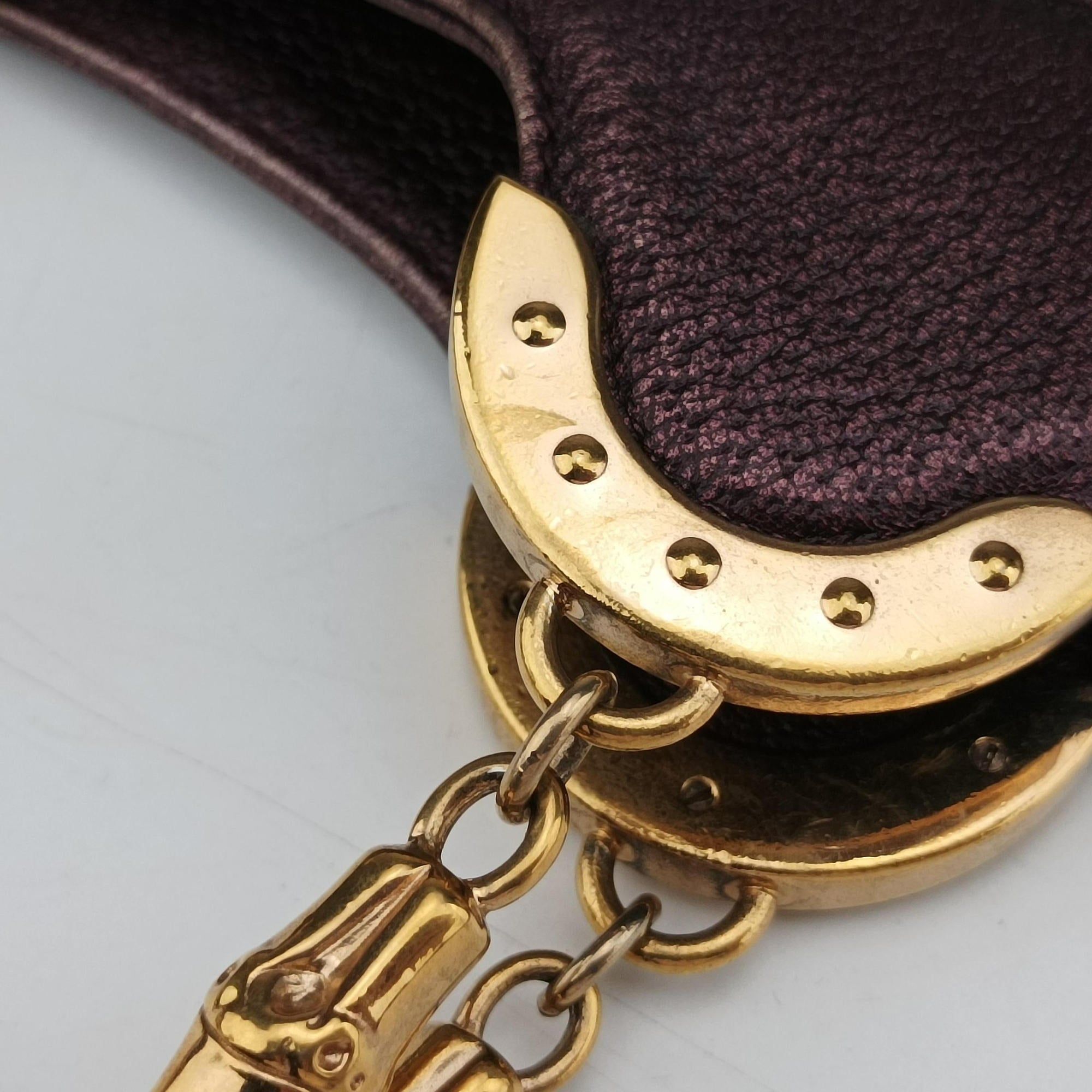 Secondhand Gucci Tom Ford Bamboo Chain Beige × Metallic Purple GG canvas×leather 135962 shoulderbag | stylenewstar