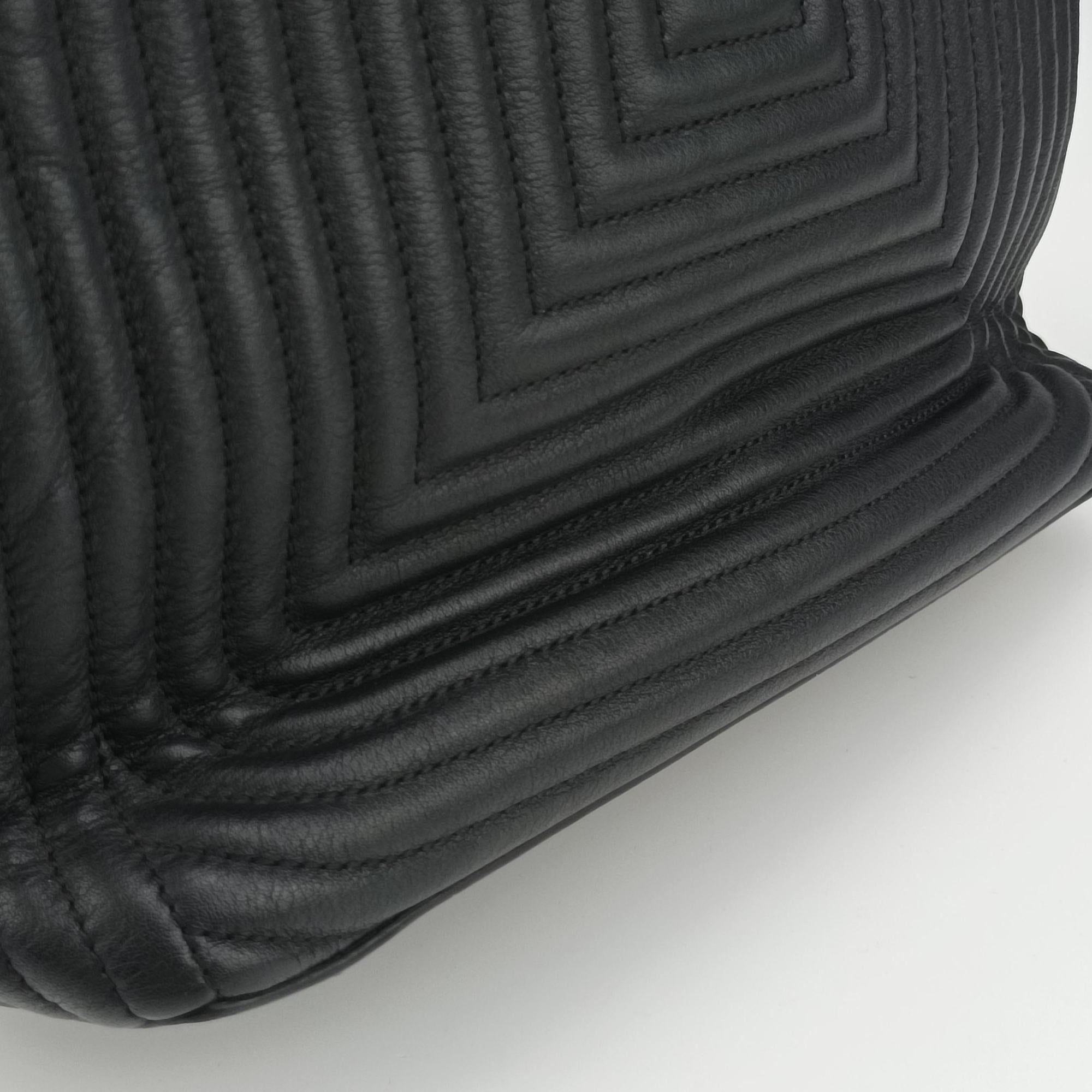 Pre-owned Fendi Dotcom Click Small Black×Multicolour Leather 8BN299 shoulderbag | stylenewstar