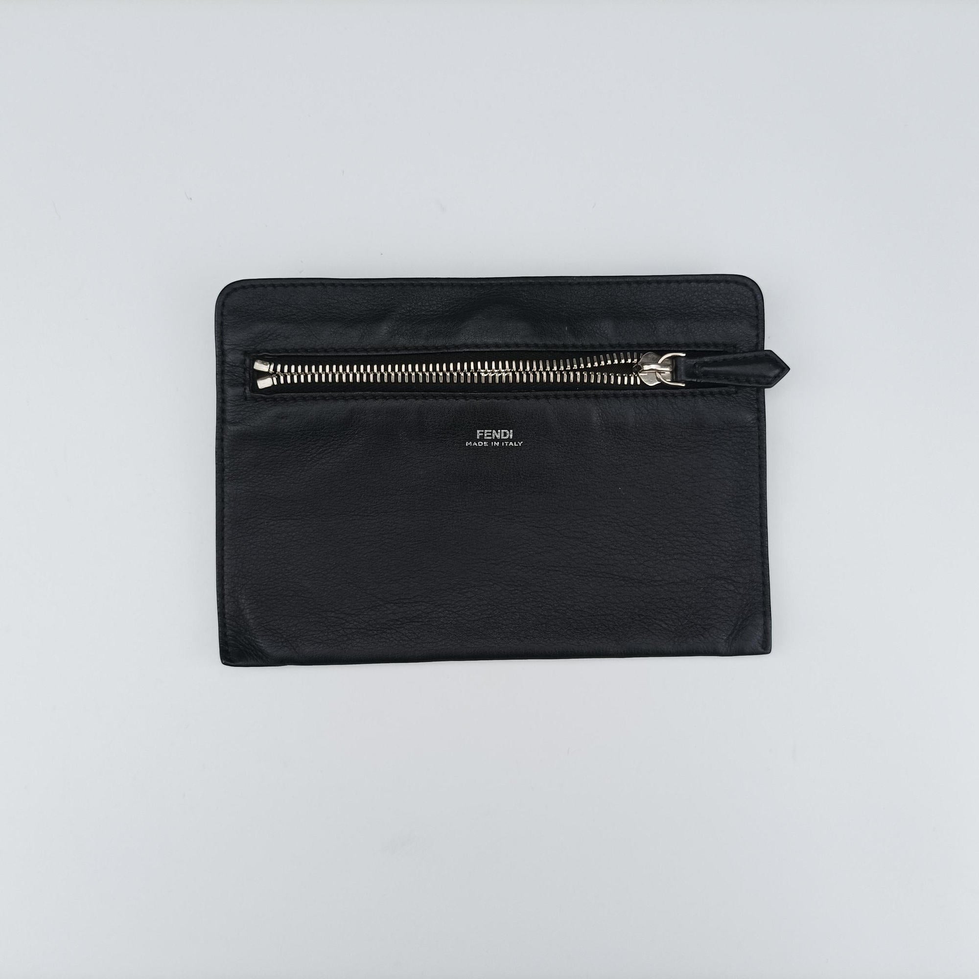 Pre-owned Fendi Dotcom Click Small Black×Multicolour Leather 8BN299 shoulderbag | stylenewstar