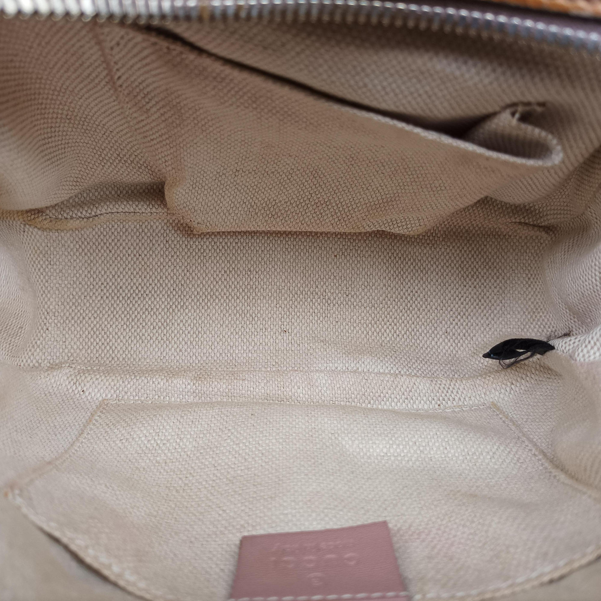 Pre-owned Gucci Soho Yellow Patent 308364 shoulderbag | stylenewstar