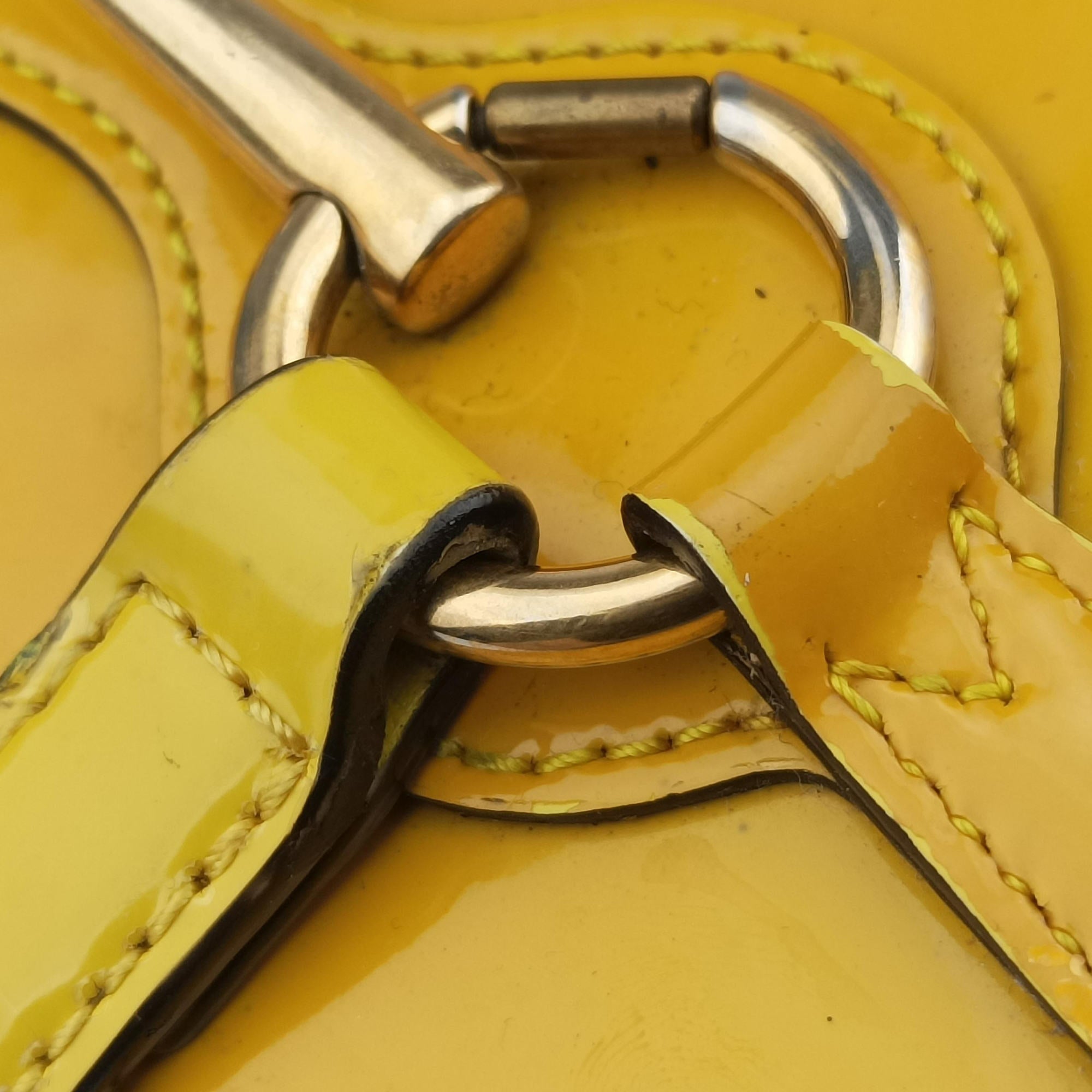 Secondhand Gucci Bright Bit Yellow Patent 371925 handbag | stylenewstar
