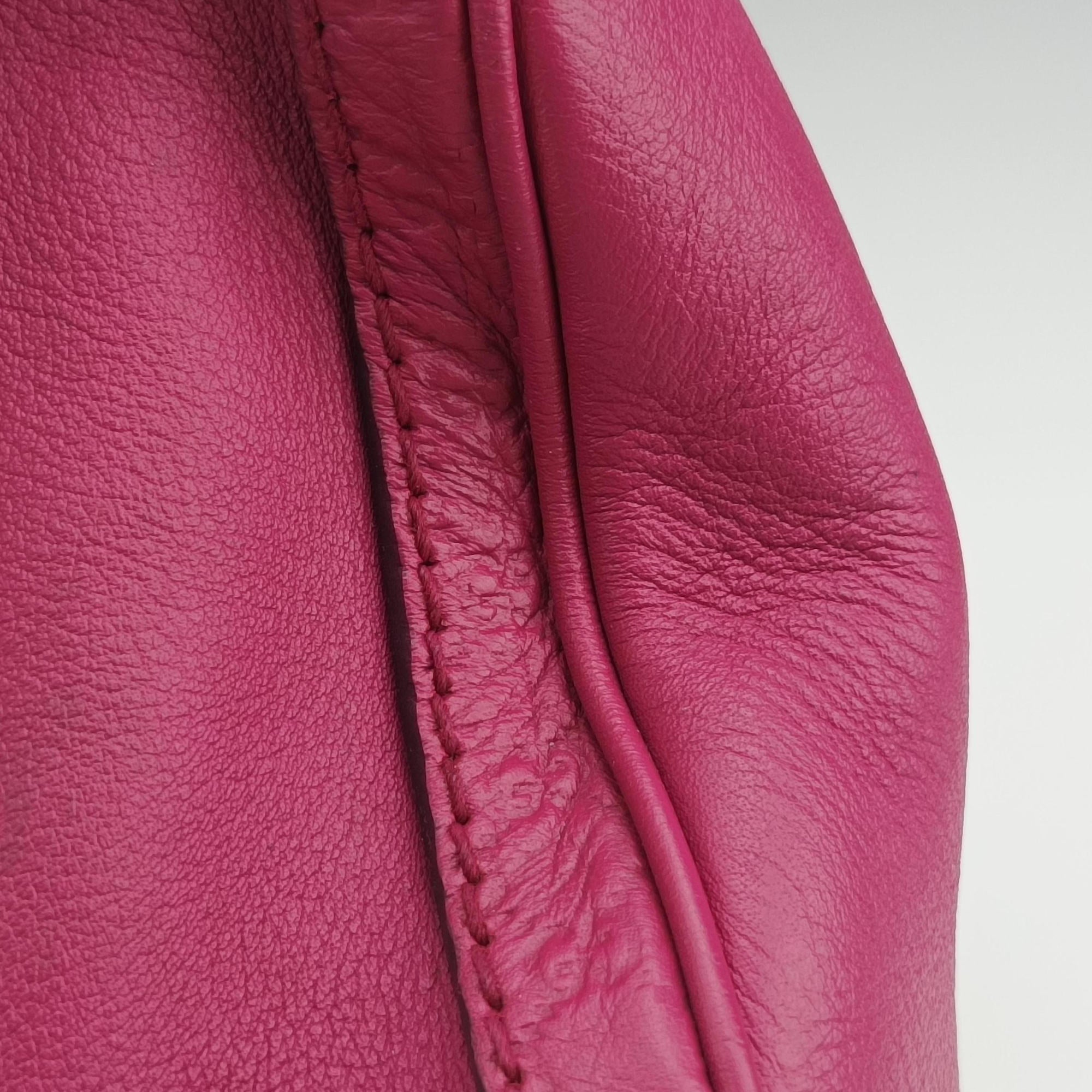 Secondhand Gucci Sherry Line Rose Leather 269876 shoulderbag | stylenewstar