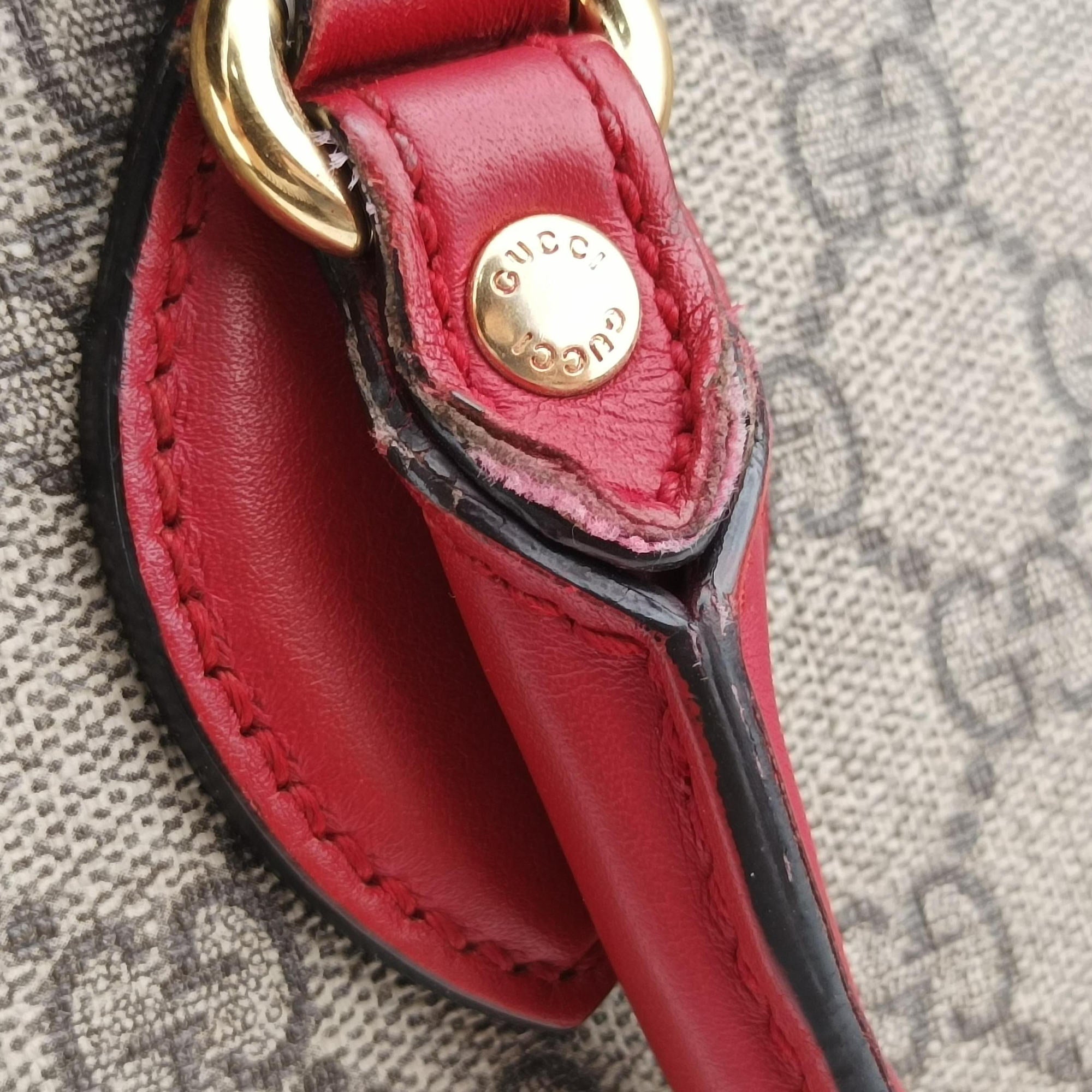 Vintage Gucci GG SUPREME beige×red×pink PVC coated canvas×leather 409529 handbag | stylenewstar