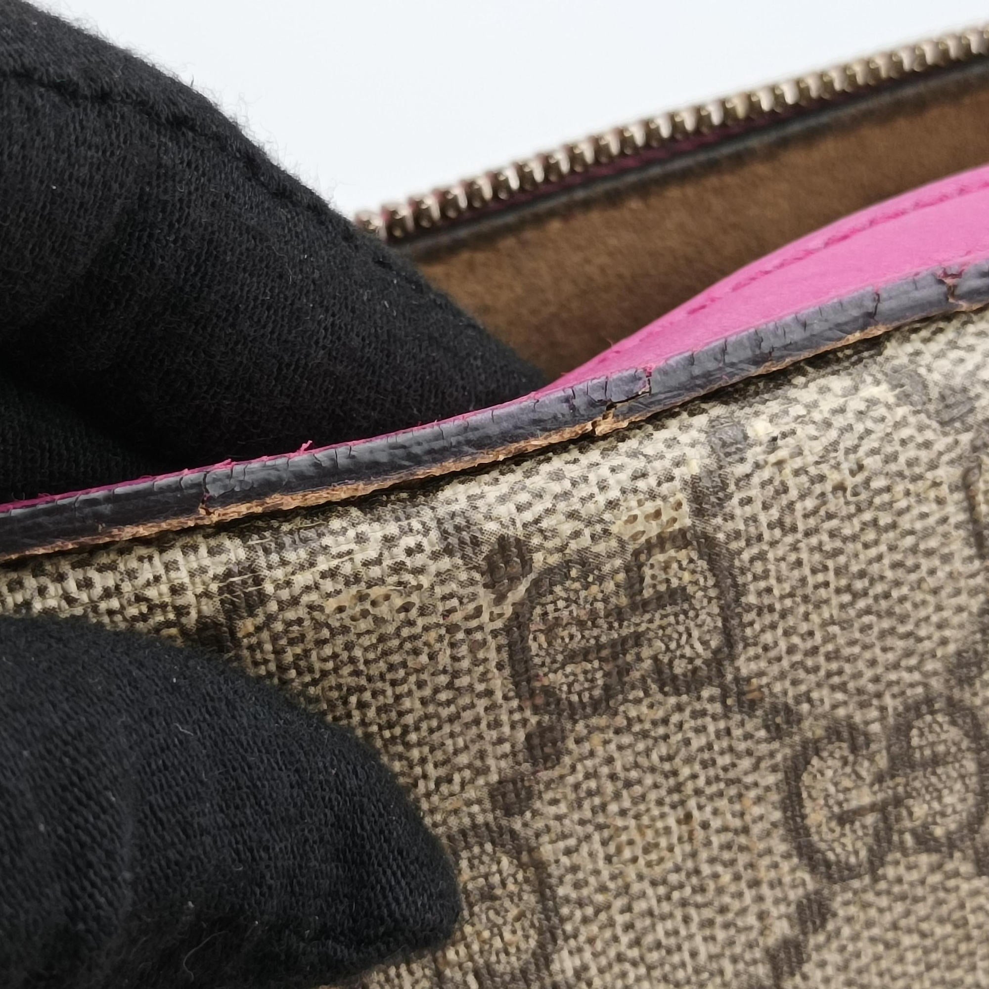 Vintage Gucci GG SUPREME beige×red×pink PVC coated canvas×leather 409529 handbag | stylenewstar