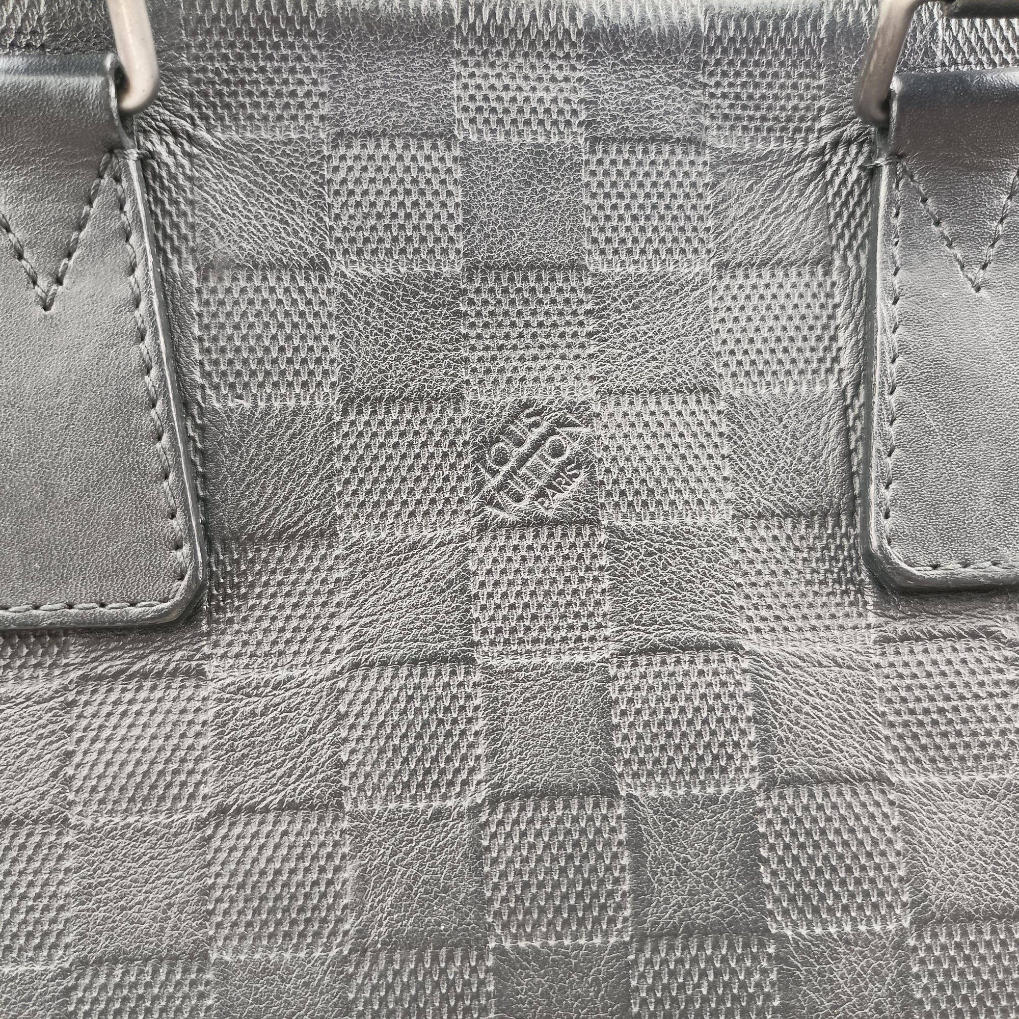 Secondhand Louis Vuitton Porte Documents Jour Noir Damier Graphite N48224 handbag | stylenewstar