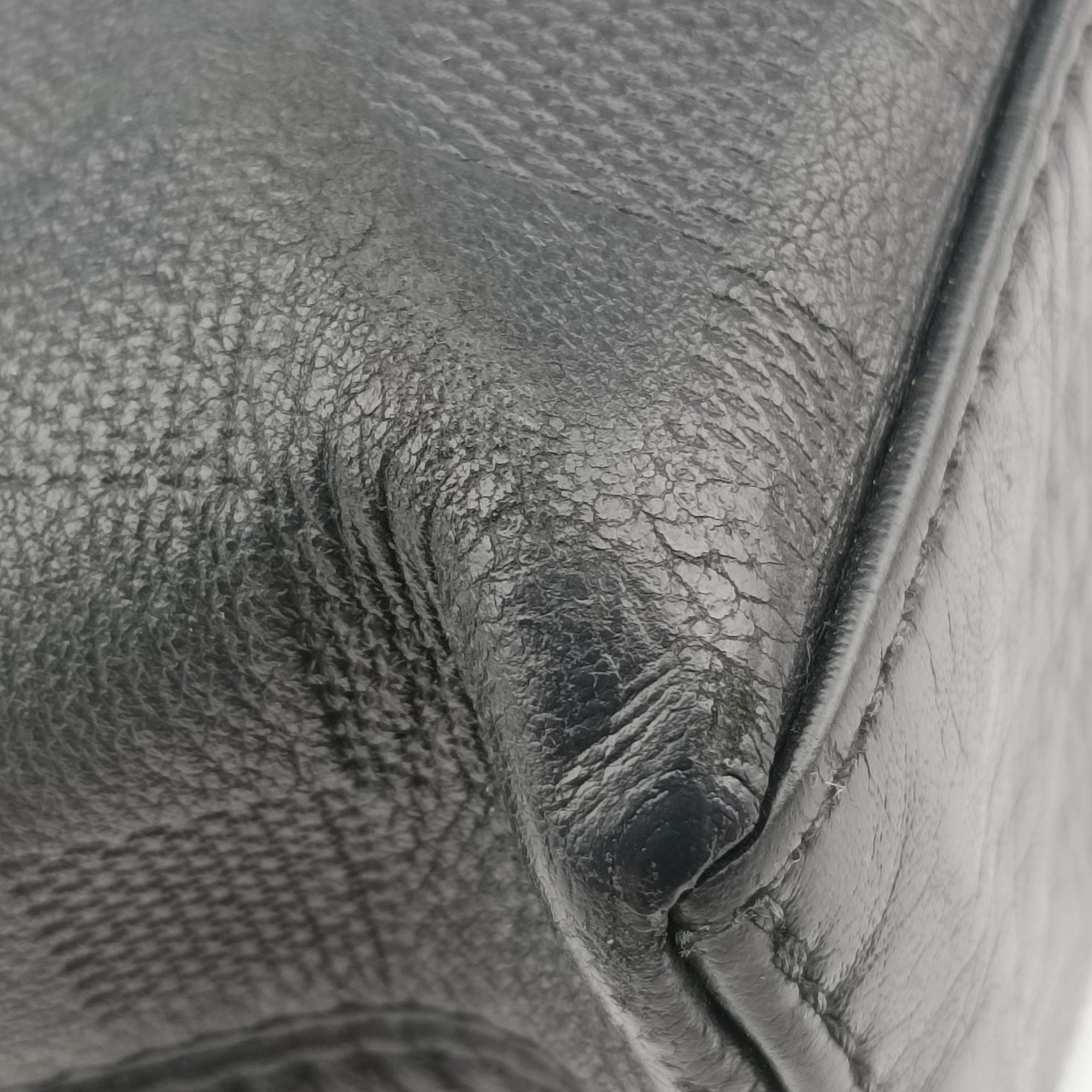 Secondhand Louis Vuitton Porte Documents Jour Noir Damier Graphite N48224 handbag | stylenewstar
