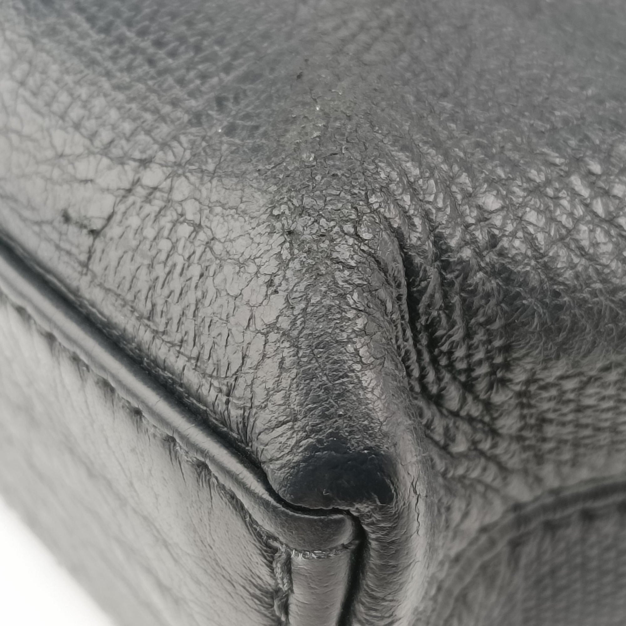 Secondhand Louis Vuitton Porte Documents Jour Noir Damier Graphite N48224 handbag | stylenewstar