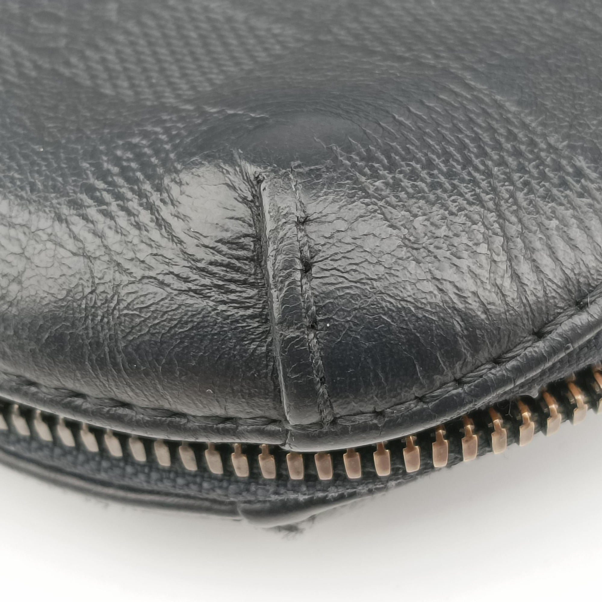 Secondhand Louis Vuitton Porte Documents Jour Noir Damier Graphite N48224 handbag | stylenewstar