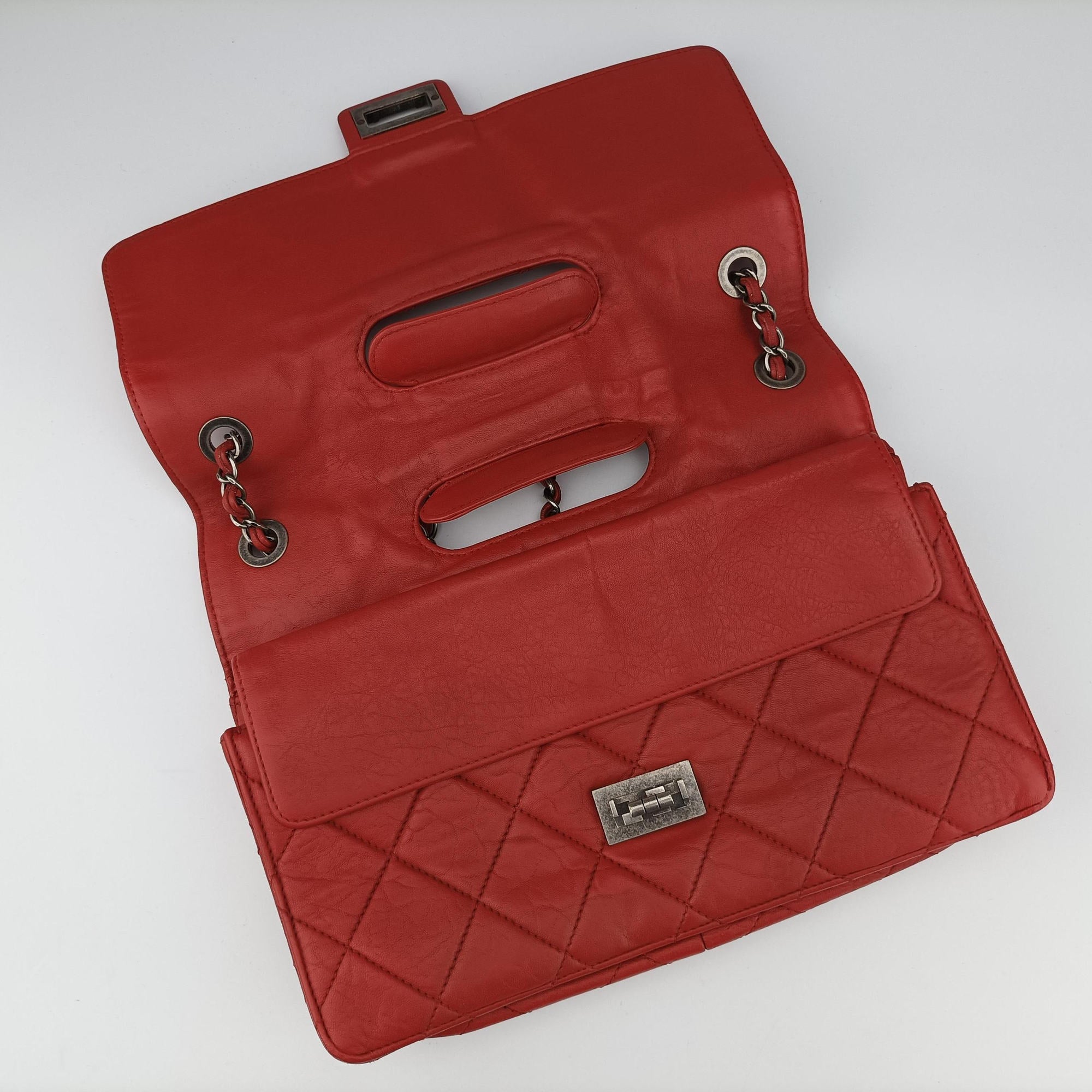 Secondhand Chanel Paris-Byzance Take Away Flap Red lambskin A66738 shoulderbag | stylenewstar