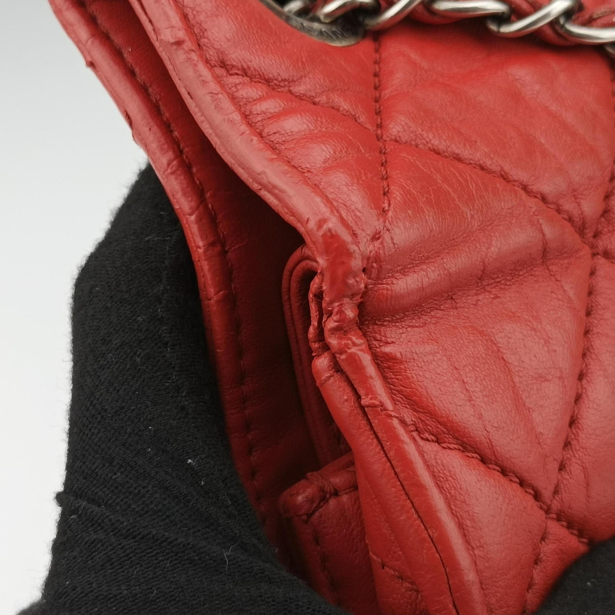 Secondhand Chanel Paris-Byzance Take Away Flap Red lambskin A66738 shoulderbag | stylenewstar