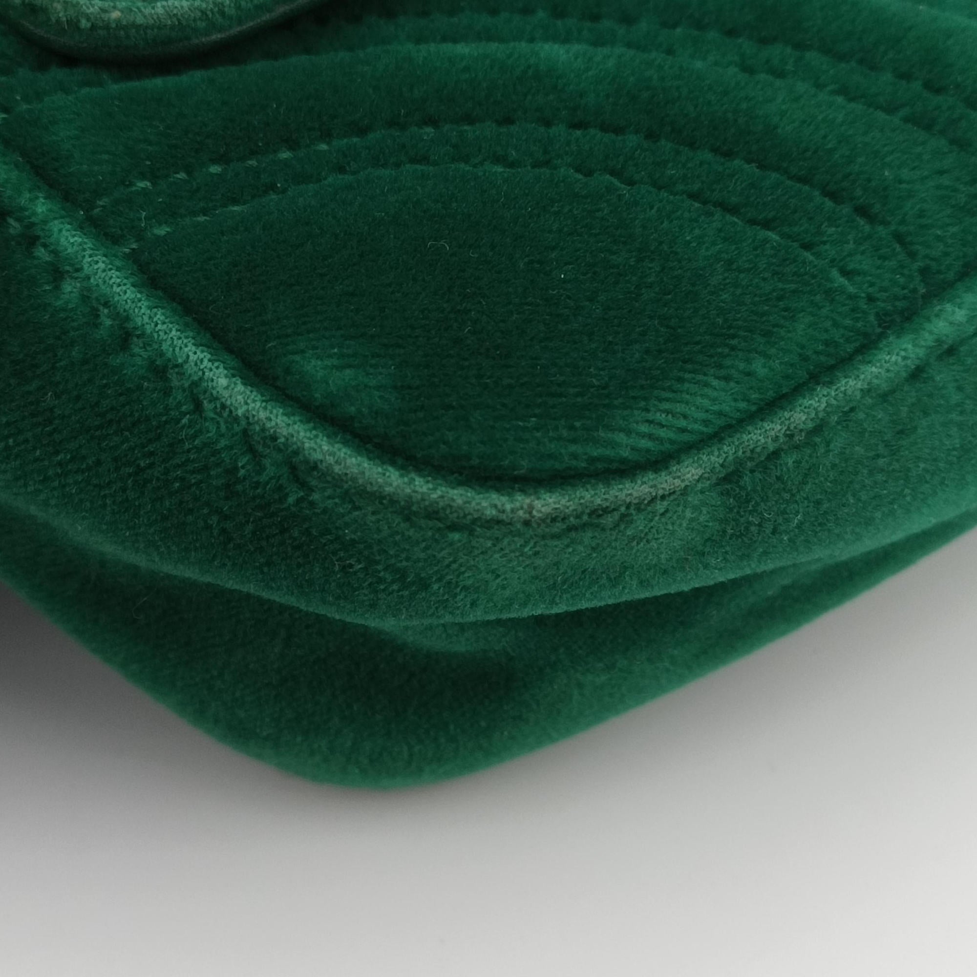 Pre-owned Gucci GG Marmont Green velour 446744 shoulderbag | stylenewstar