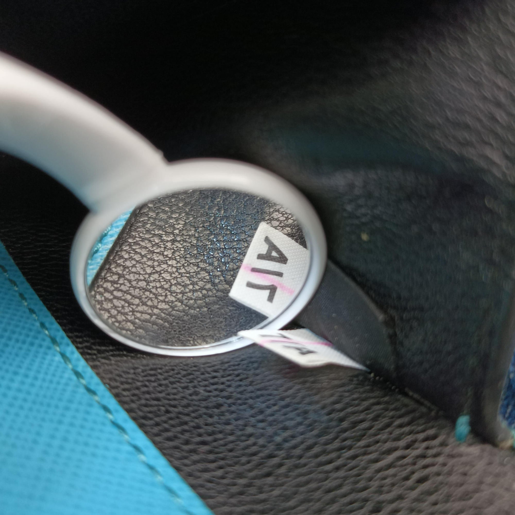 Secondhand Prada Sound Lock Blue SAFFIANO Leather BN2662 shoulderbag | stylenewstar
