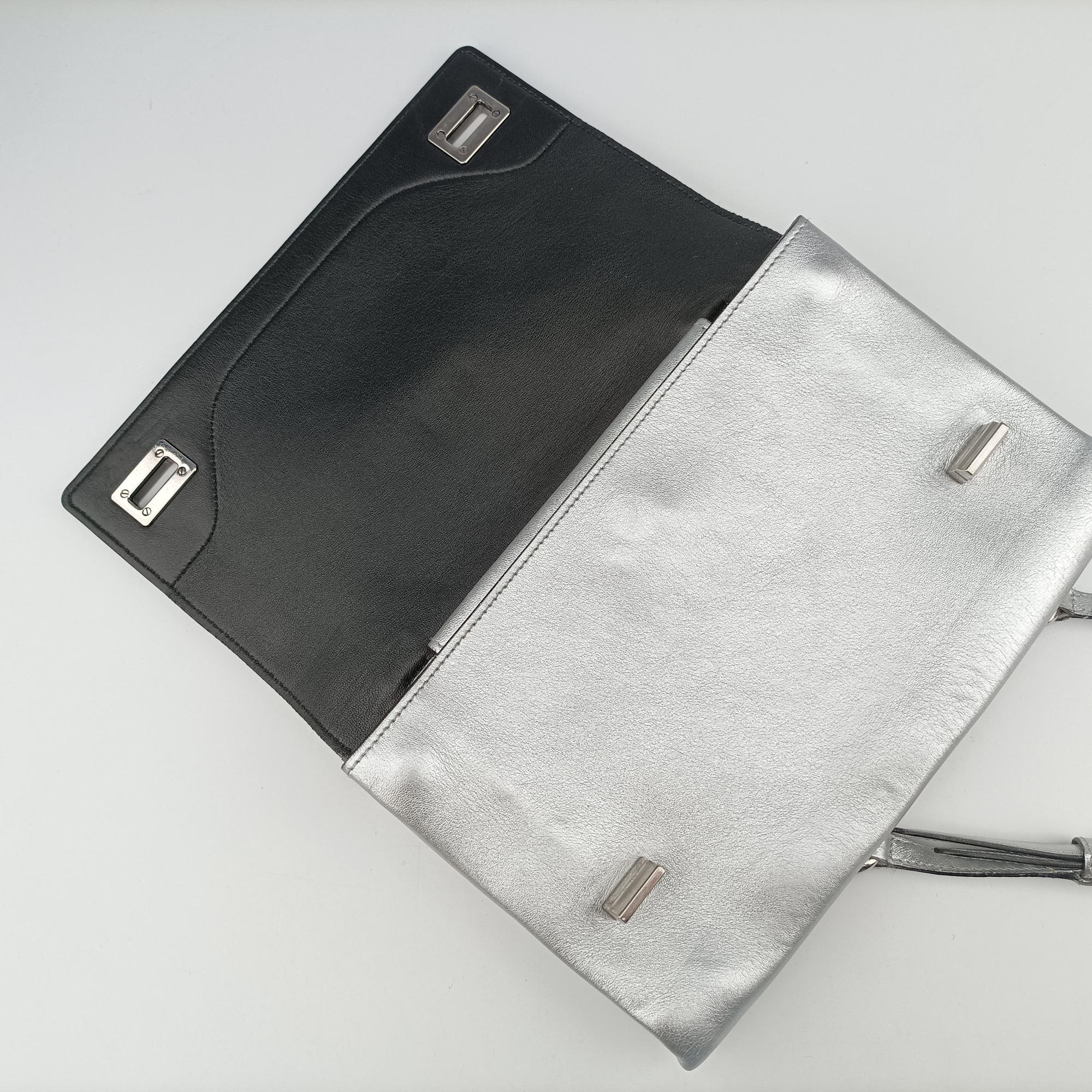 Pre-owned Prada Half Flap Double Turn Lock Silver Leather  shoulderbag | stylenewstar