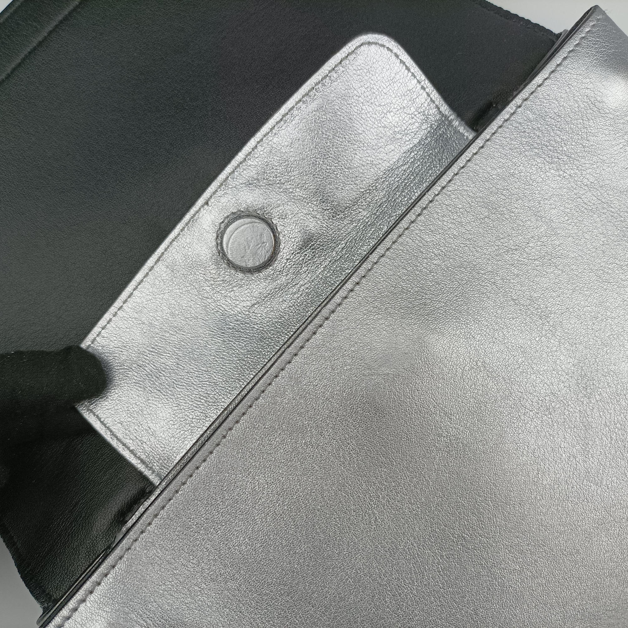 Pre-owned Prada Half Flap Double Turn Lock Silver Leather  shoulderbag | stylenewstar