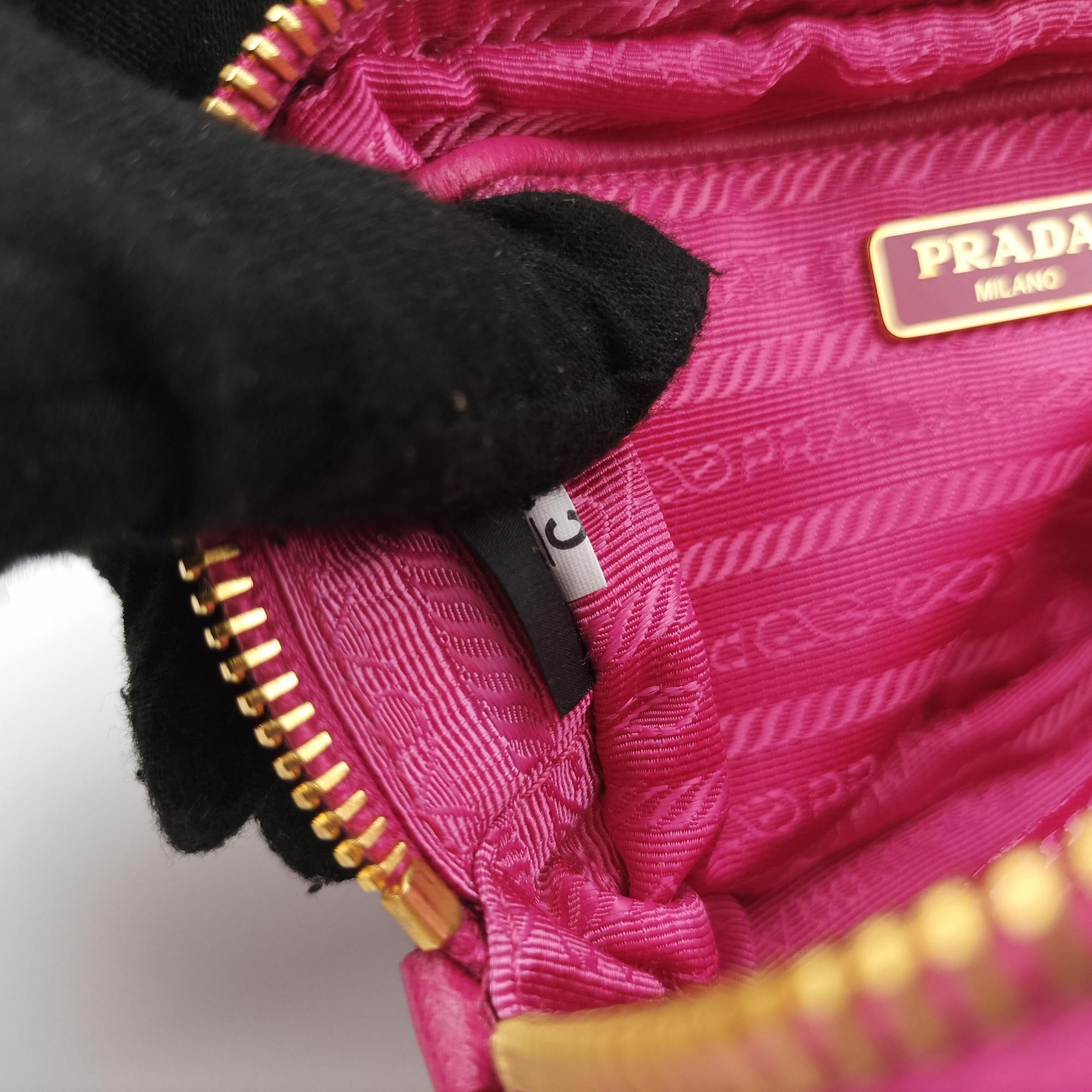 Secondhand Prada Fiocco Tessuto Ribbon Rose nylon 1NF727 shoulderbag | stylenewstar