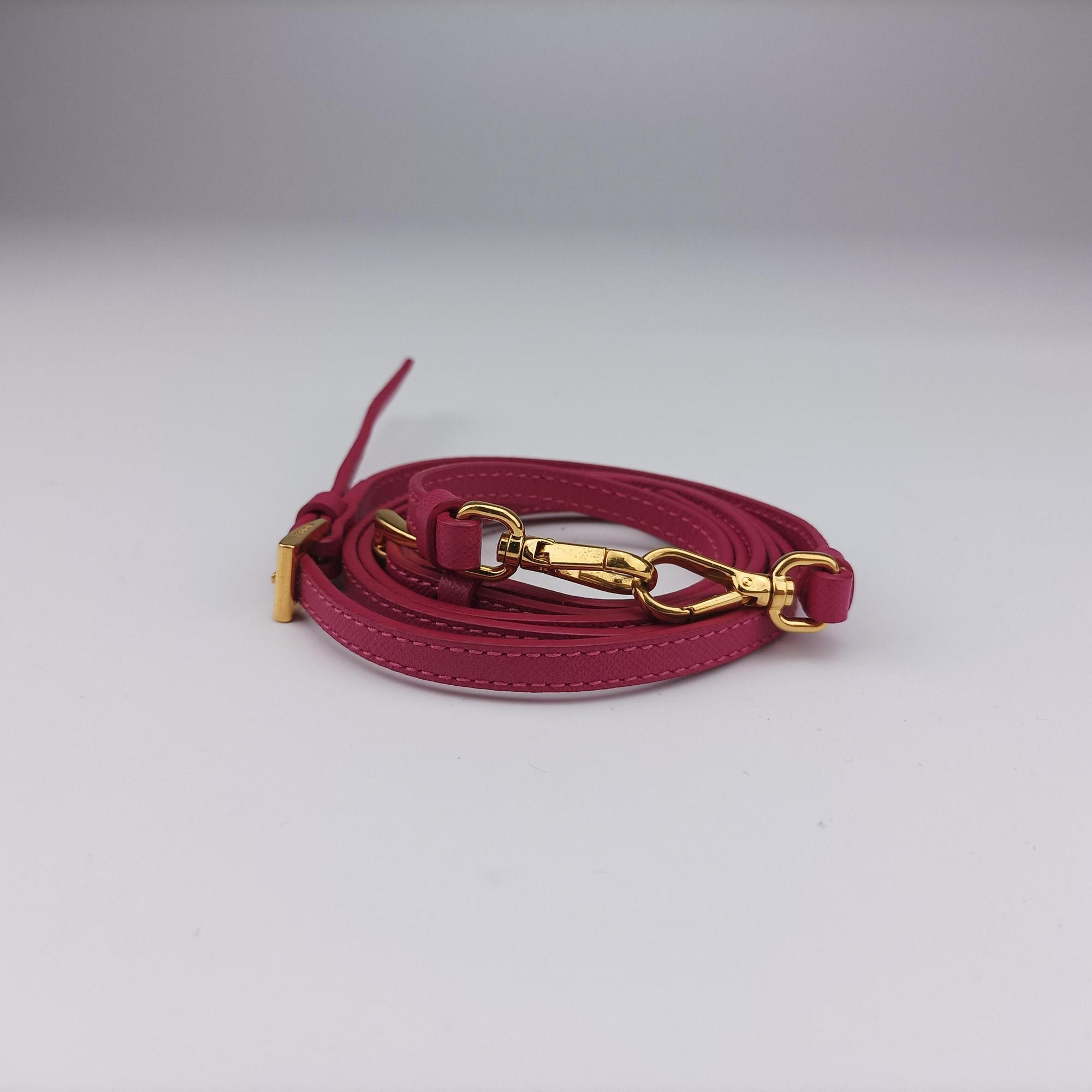 Secondhand Prada Fiocco Tessuto Ribbon Rose nylon 1NF727 shoulderbag | stylenewstar