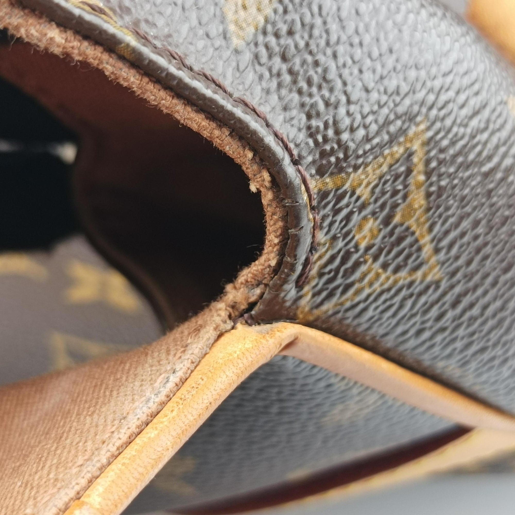 Pre-owned Louis Vuitton ABBESSES brown Monogram Canvas M45257 shoulderbag | stylenewstar
