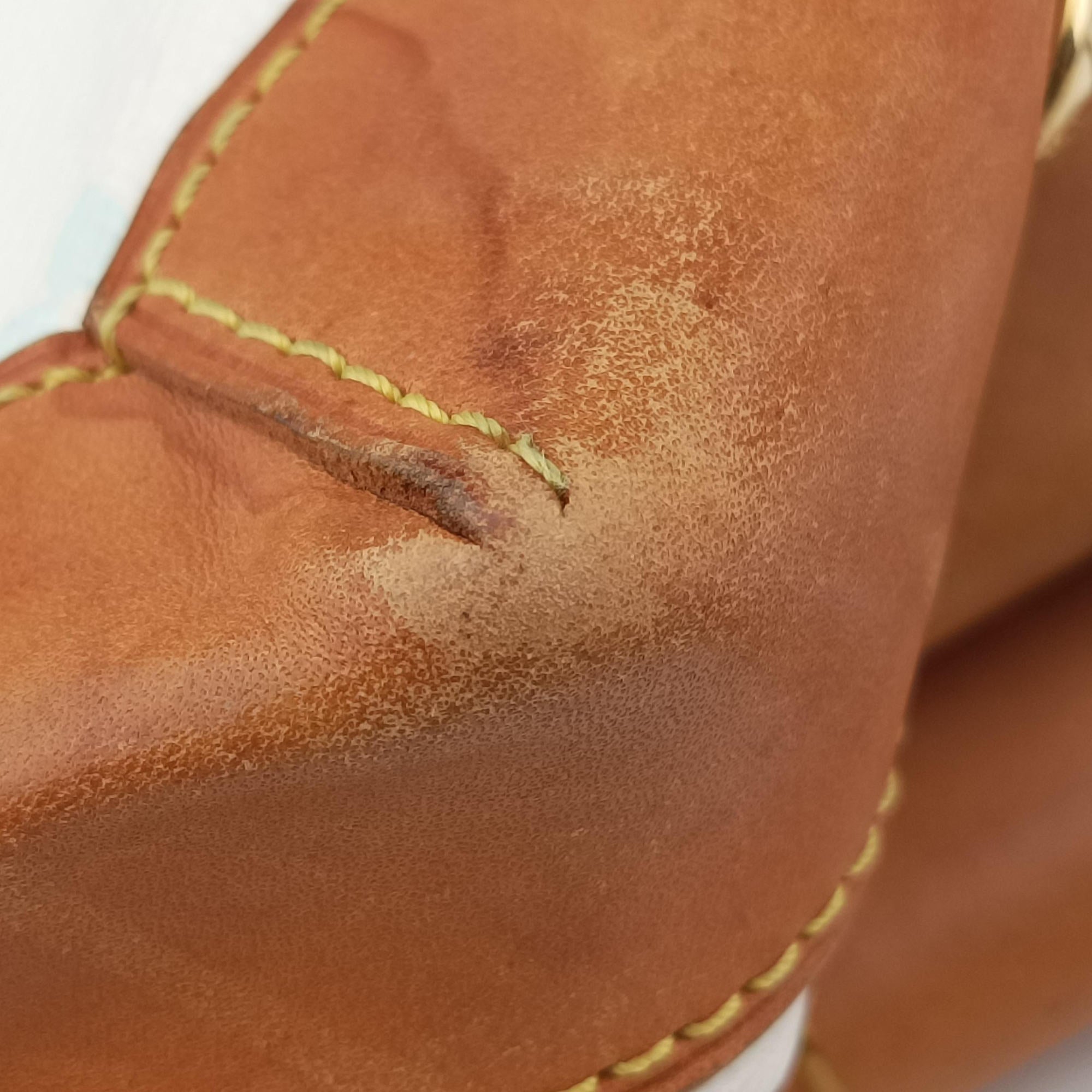 Secondhand Louis Vuitton URSULA white Monogram Multicolor M40123 handbag | stylenewstar