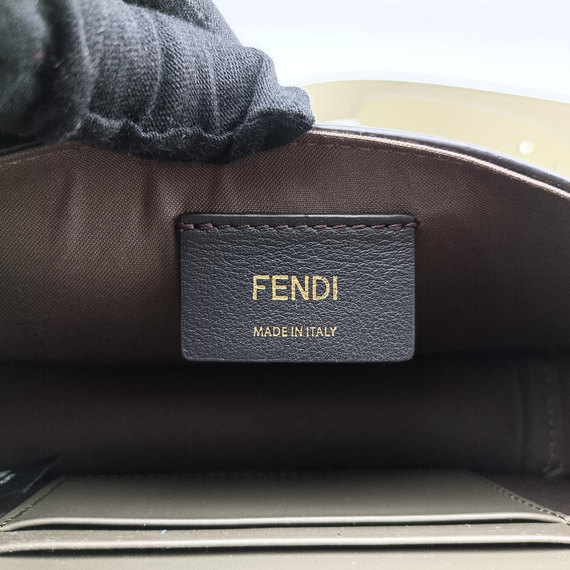 Vintage Fendi F is Green Leather 8BM005 shoulderbag | stylenewstar