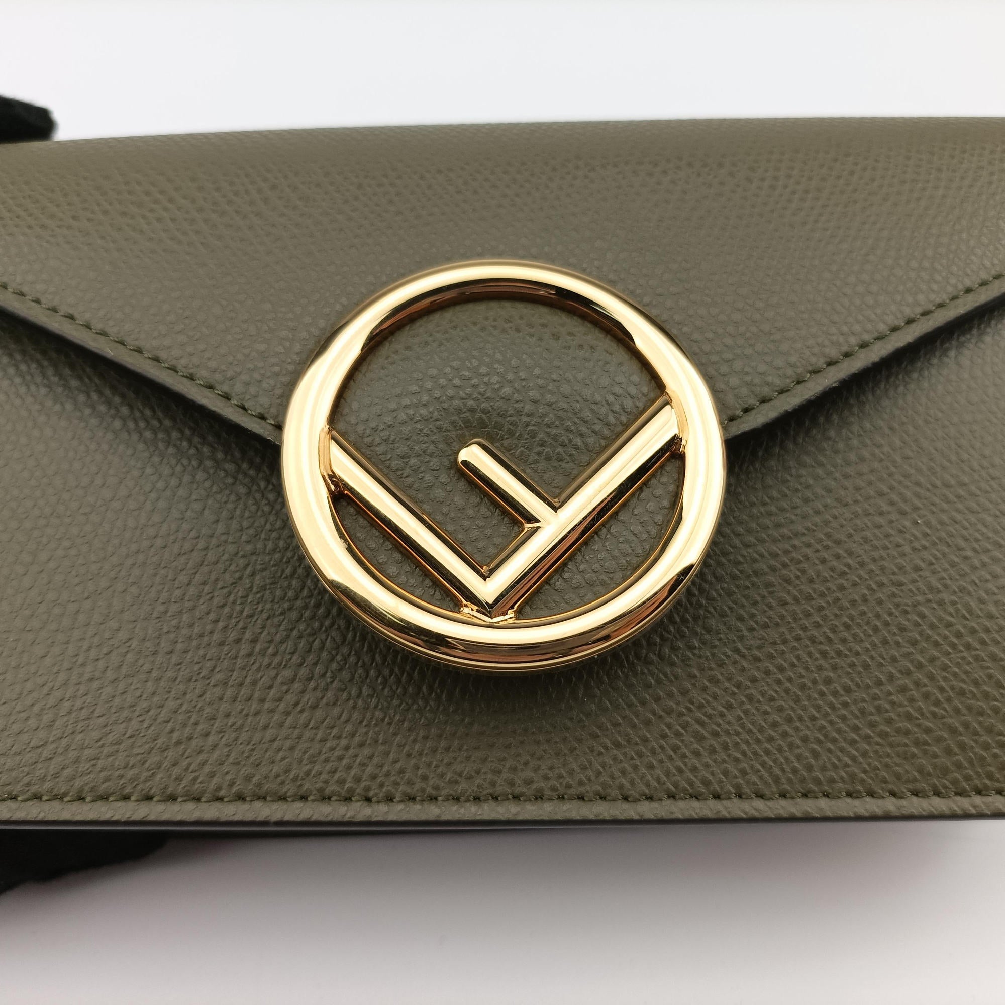 Vintage Fendi F is Green Leather 8BM005 shoulderbag | stylenewstar