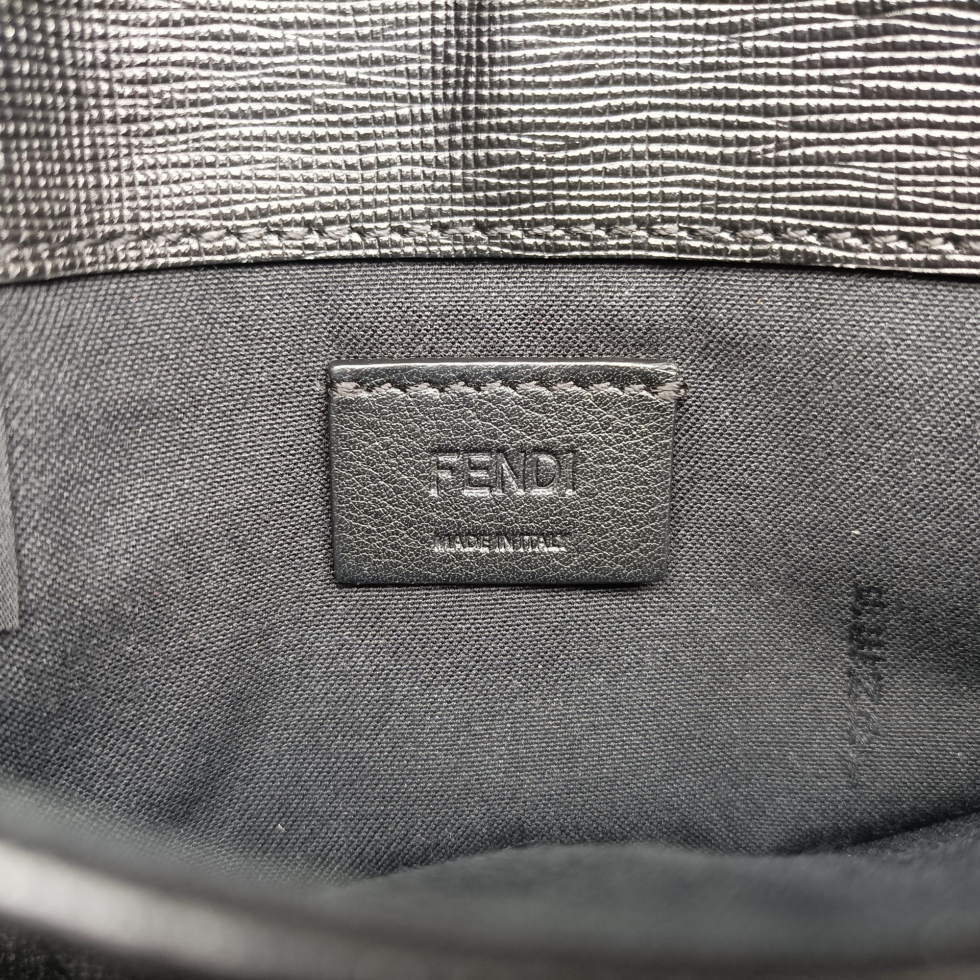 Secondhand Fendi Karlito Lagerfeld Studded Black Leather 8M0346 shoulderbag | stylenewstar