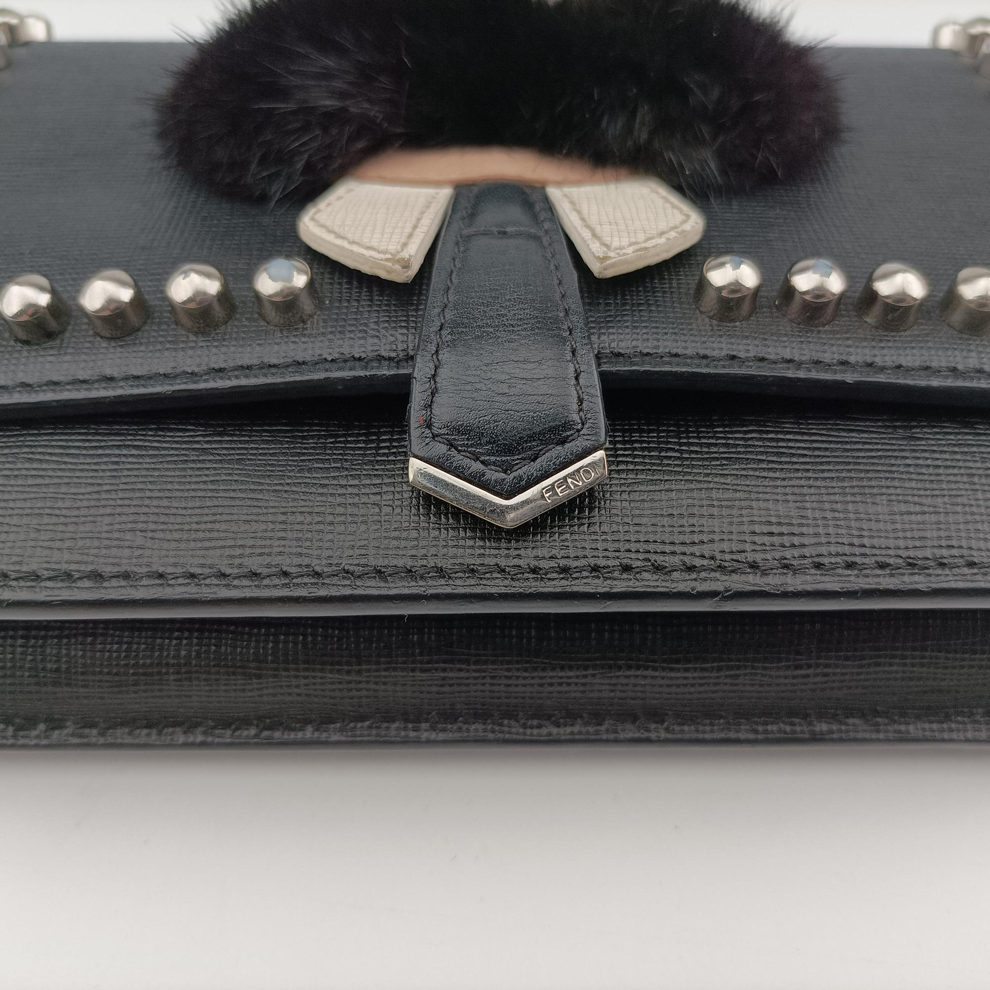 Secondhand Fendi Karlito Lagerfeld Studded Black Leather 8M0346 shoulderbag | stylenewstar
