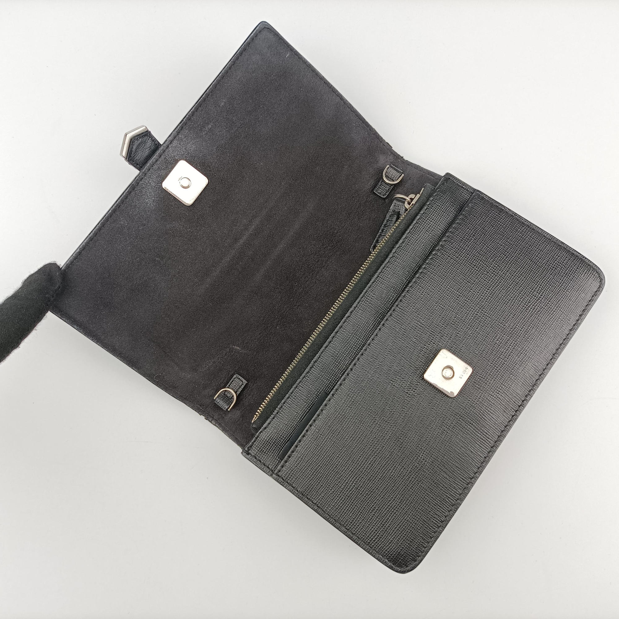 Secondhand Fendi Karlito Lagerfeld Studded Black Leather 8M0346 shoulderbag | stylenewstar