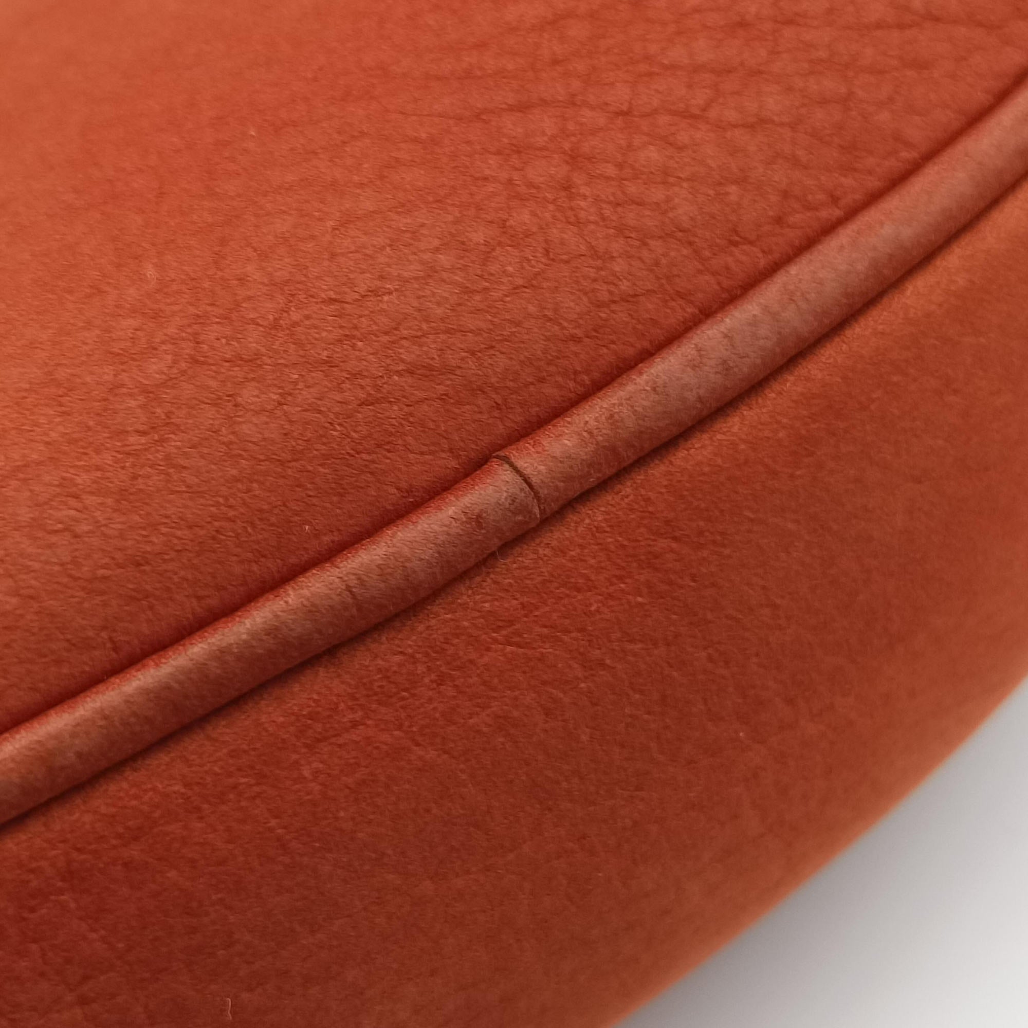 Secondhand Gucci Soho Orange Suede 353965 shoulderbag | stylenewstar