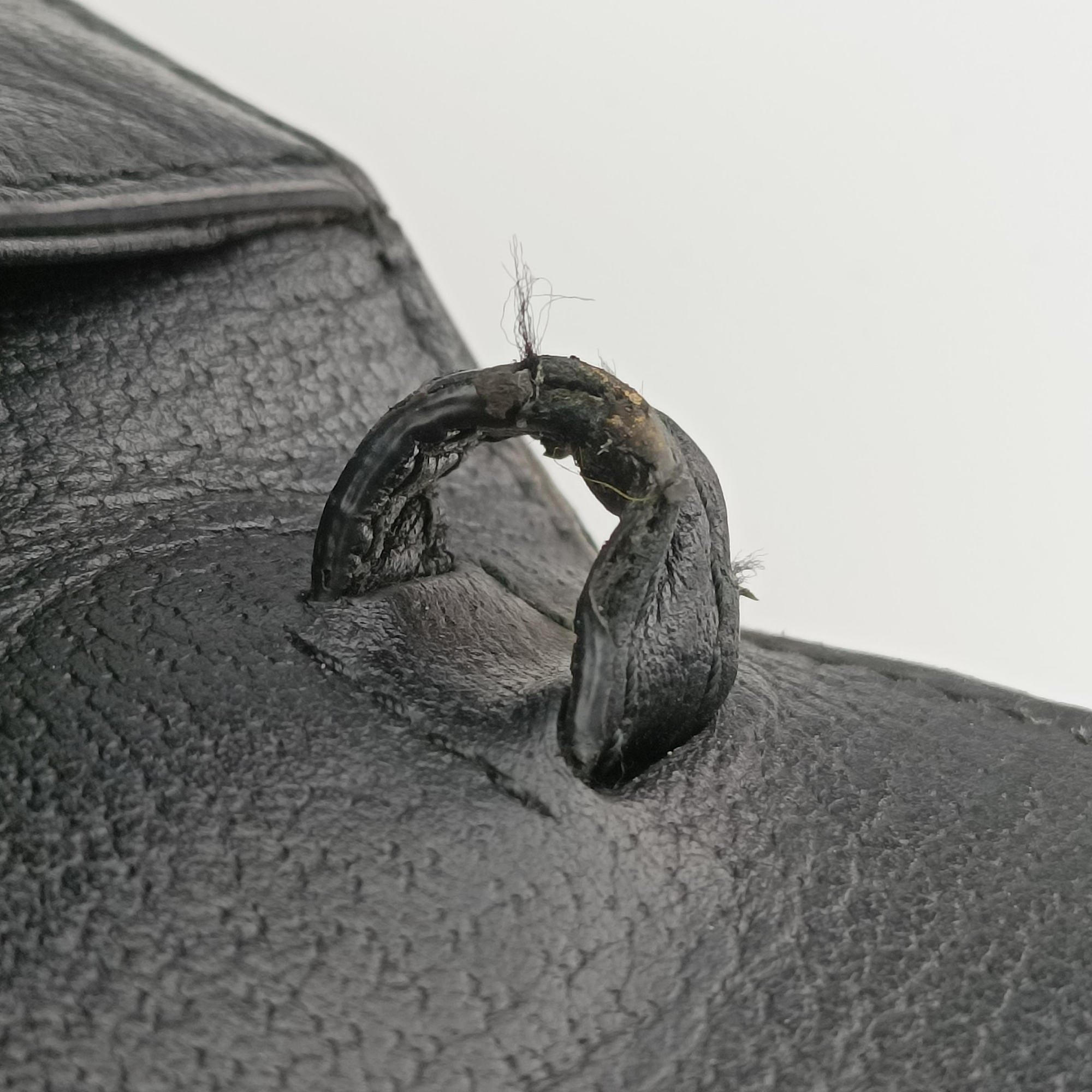 Secondhand Gucci Sylvie Black Leather 470270 shoulderbag | stylenewstar
