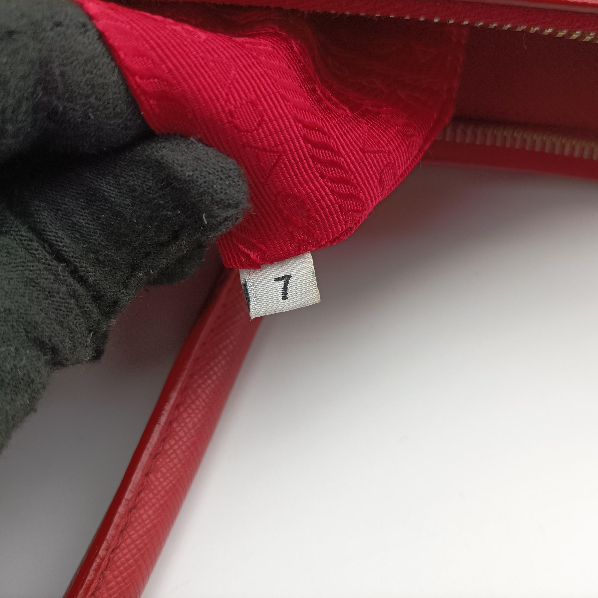 Pre-owned Prada Galleria Red SAFFIANO Leather BN1786 handbag | stylenewstar