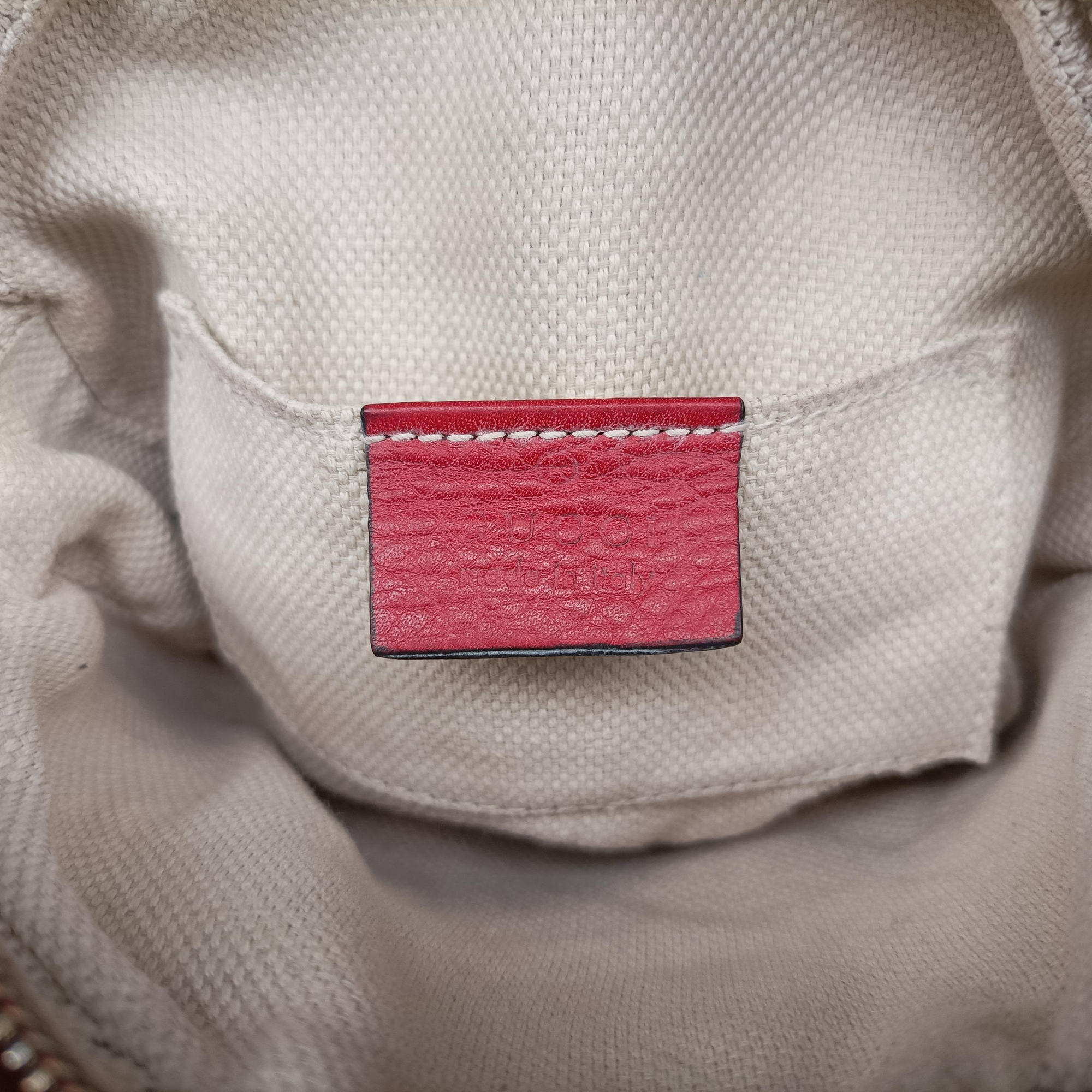 Pre-owned Gucci Soho Red Leather 353965 shoulderbag | stylenewstar