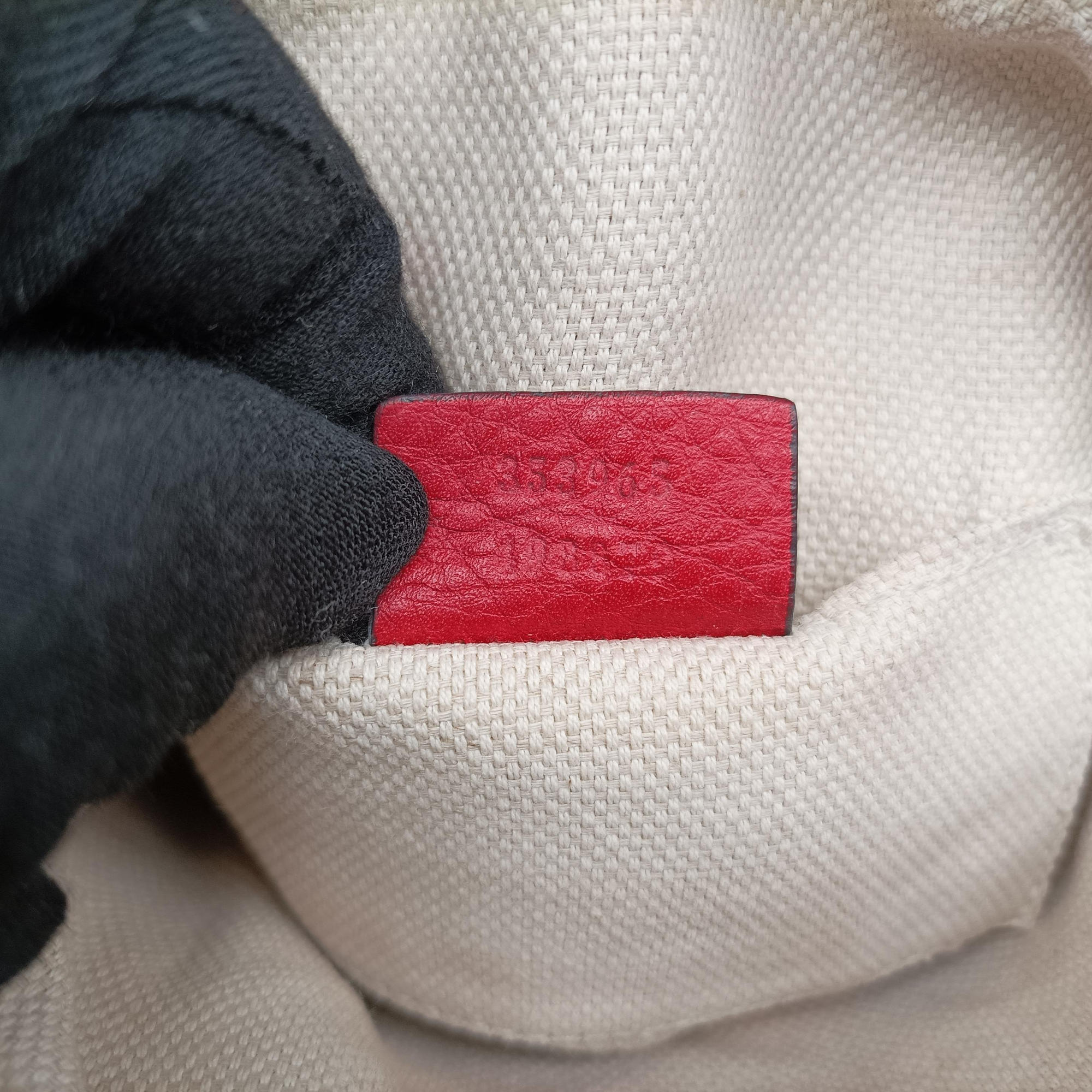 Pre-owned Gucci Soho Red Leather 353965 shoulderbag | stylenewstar