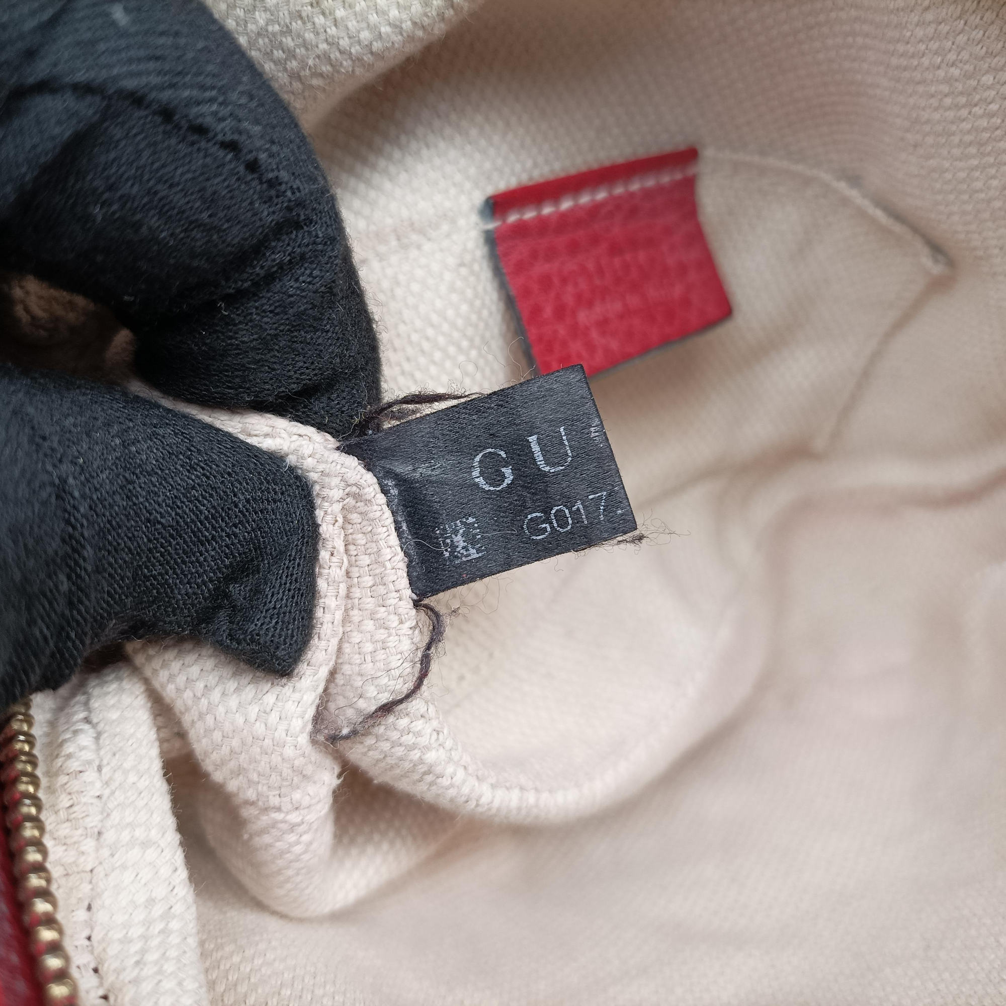 Pre-owned Gucci Soho Red Leather 353965 shoulderbag | stylenewstar
