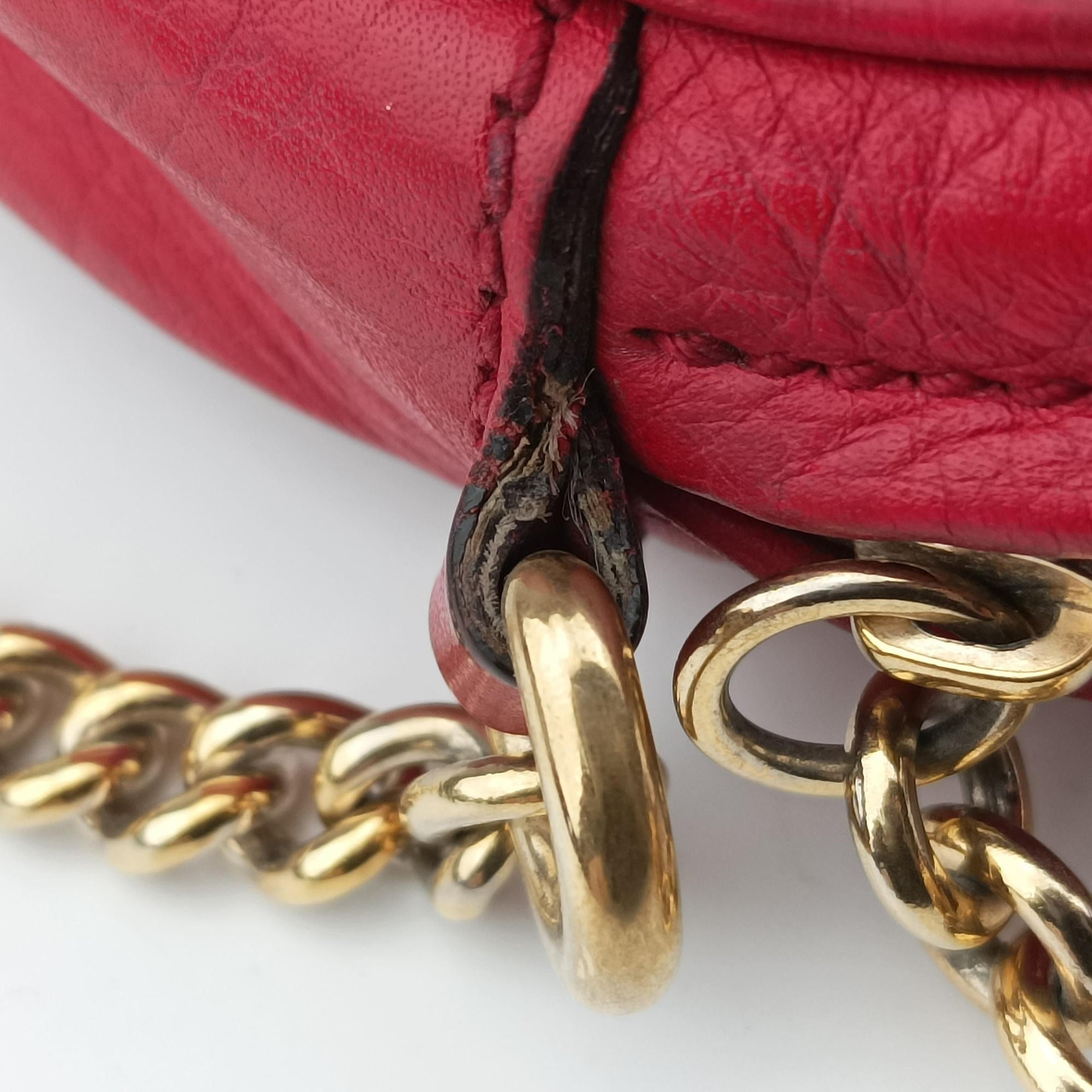 Pre-owned Gucci Soho Red Leather 353965 shoulderbag | stylenewstar