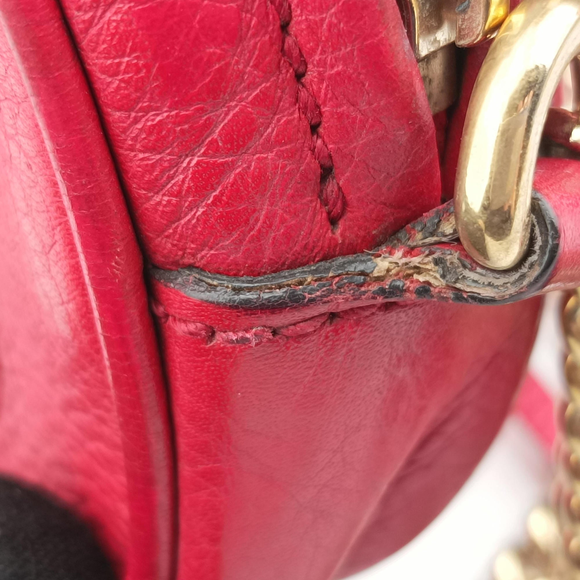 Pre-owned Gucci Soho Red Leather 353965 shoulderbag | stylenewstar