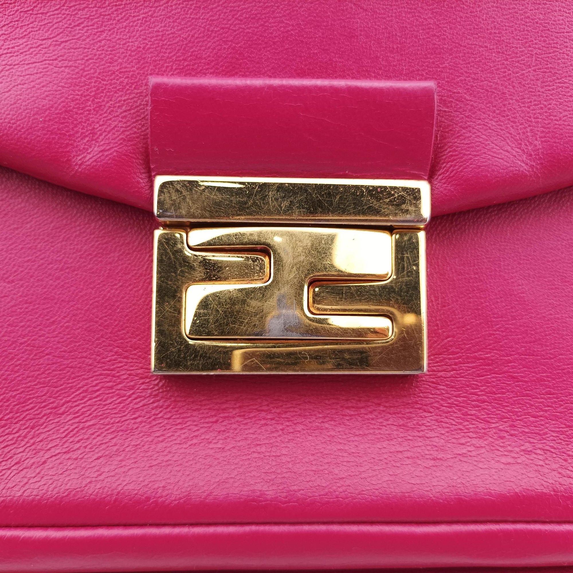 Vintage Fendi Be Baguette Rose Leather 8BR677 shoulderbag | stylenewstar