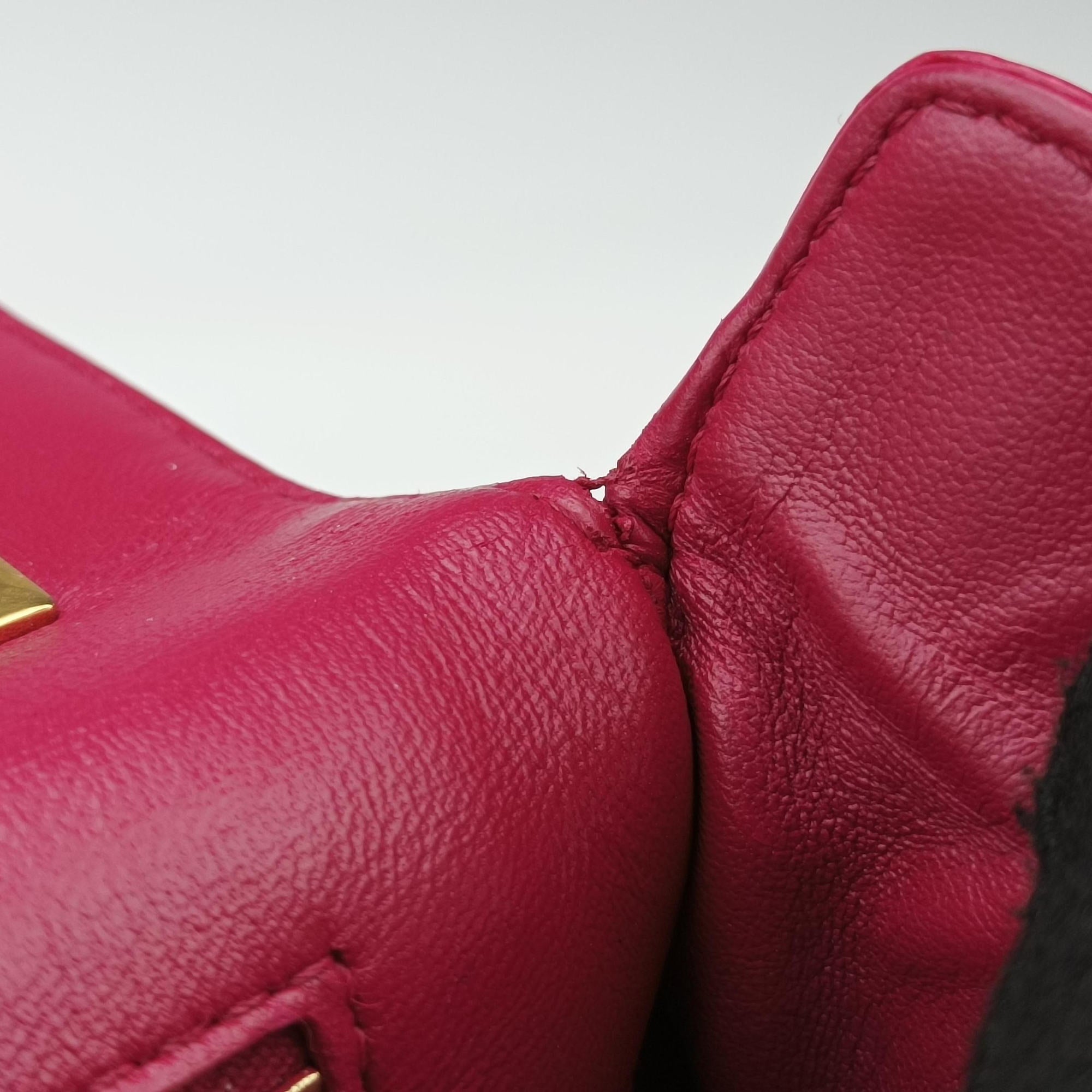 Vintage Fendi Be Baguette Rose Leather 8BR677 shoulderbag | stylenewstar