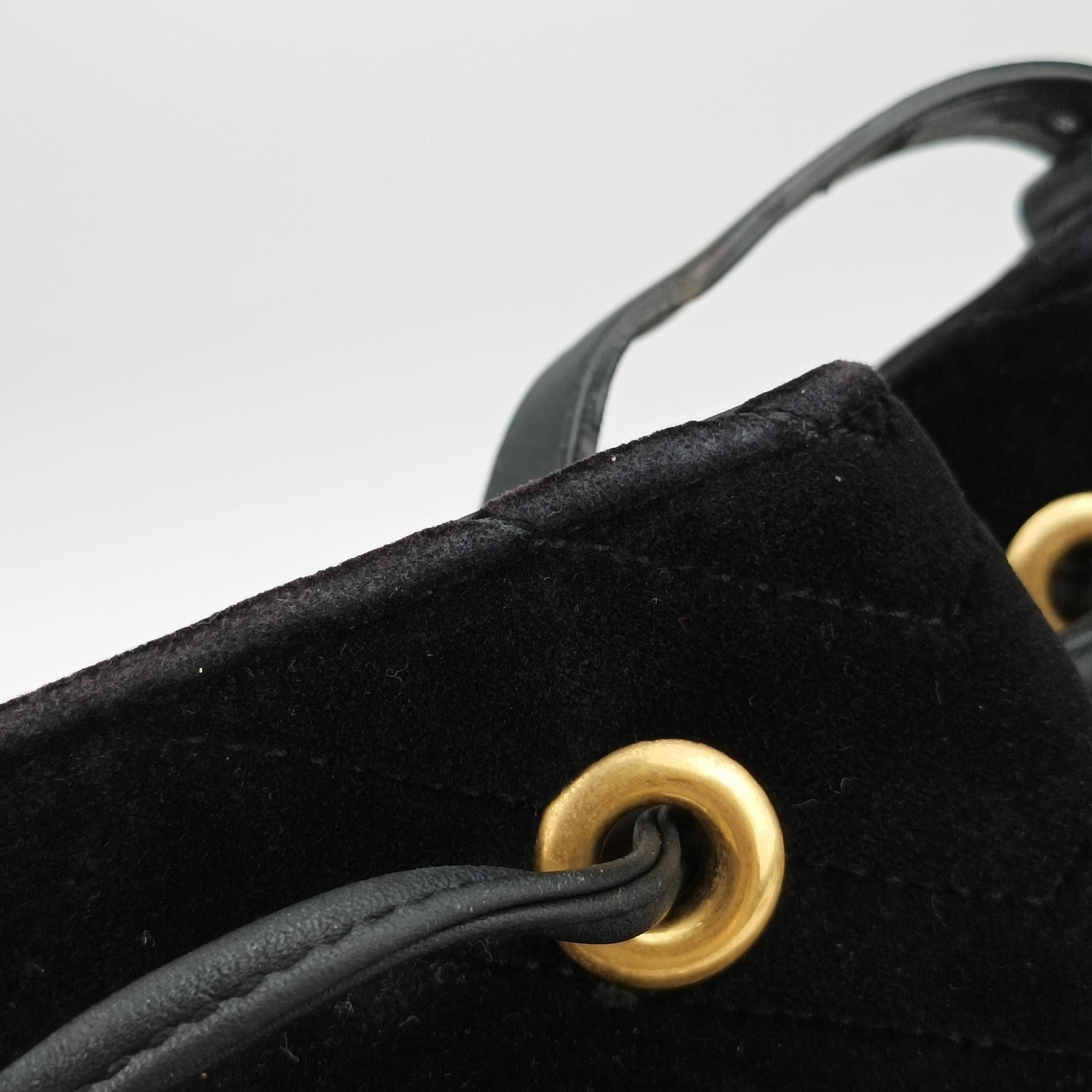 Vintage Gucci GG Marmont Black velour 525081 shoulderbag | stylenewstar