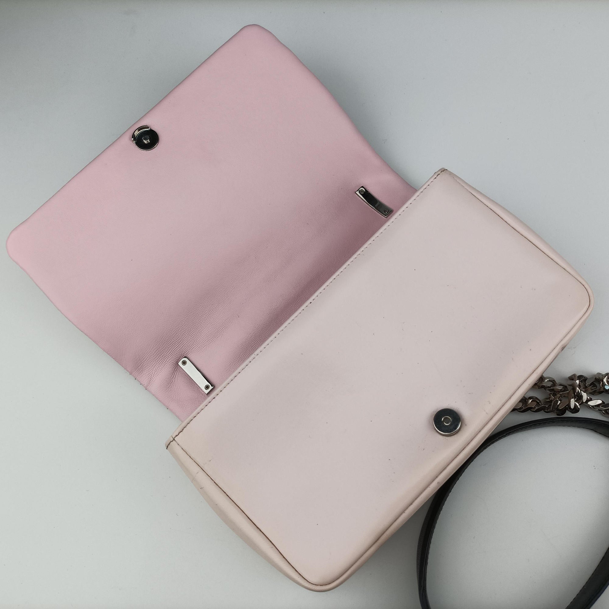 Pre-owned Burberry Lola Pink Patent  shoulderbag | stylenewstar