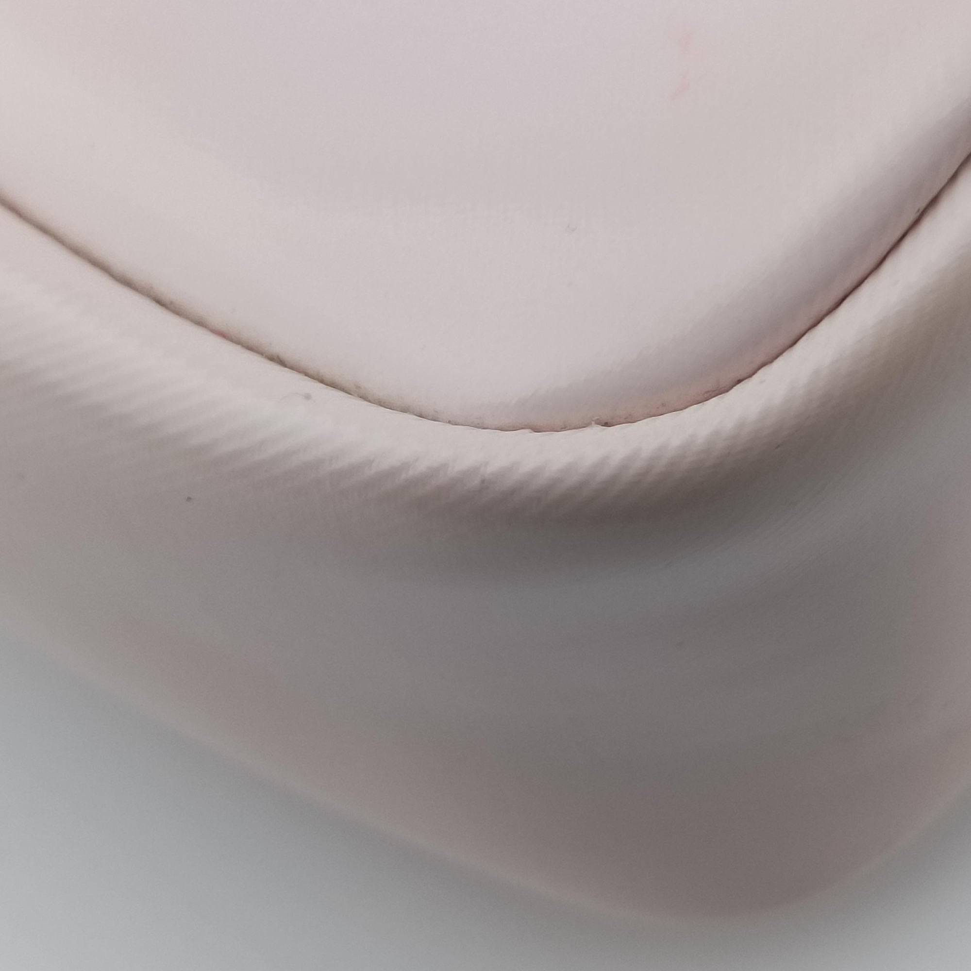 Pre-owned Burberry Lola Pink Patent  shoulderbag | stylenewstar